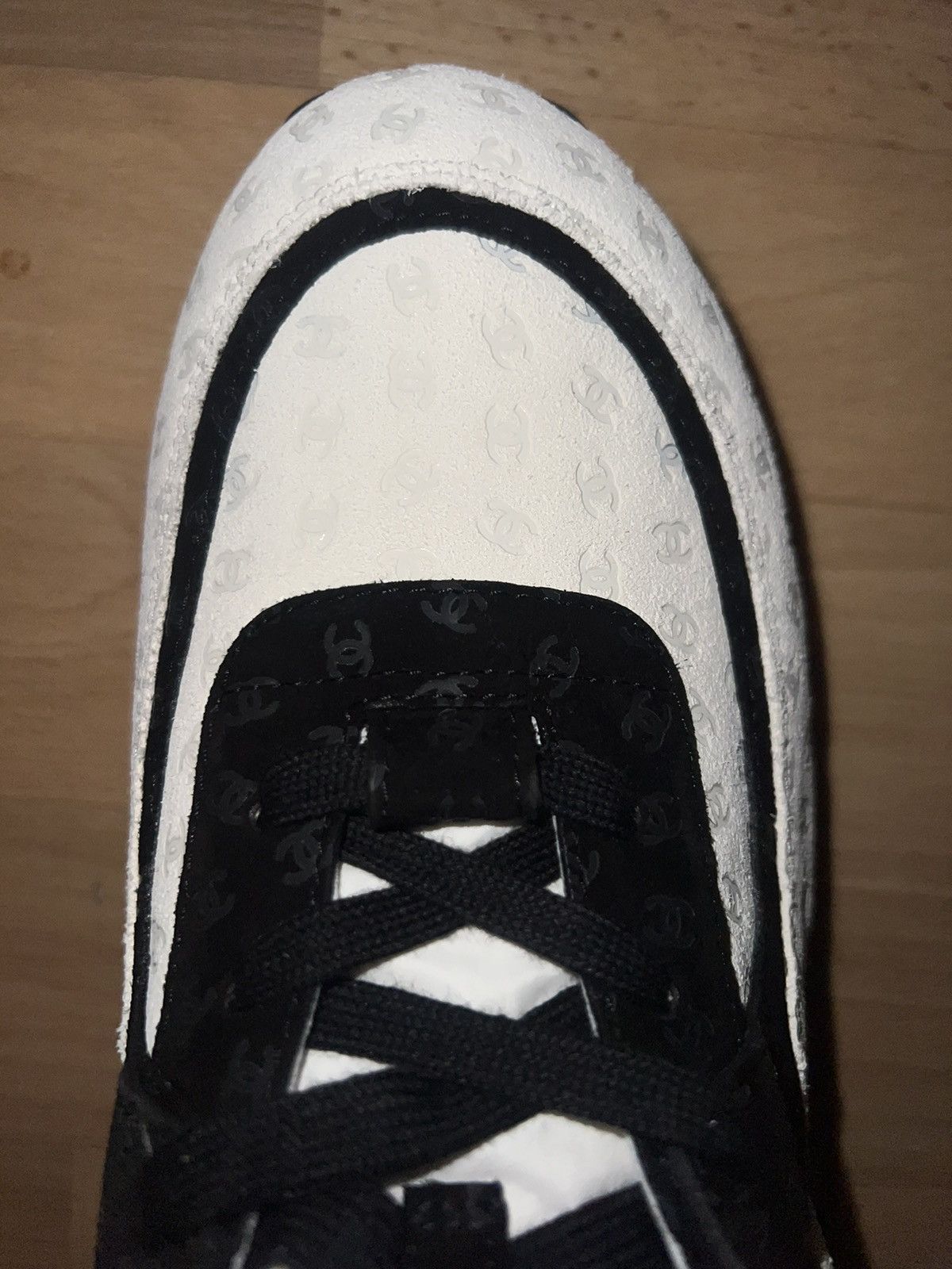 Chanel Chanel Sneakers All Over Logo Size US 12 / EU 45 - 11 Thumbnail