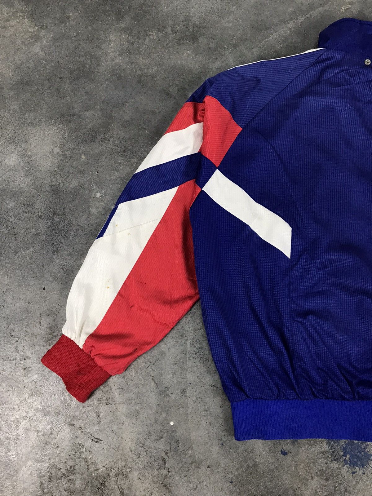 Adidas Vintage Adidas 90s Windbreaker Size US L / EU 52-54 / 3 - 6 Thumbnail