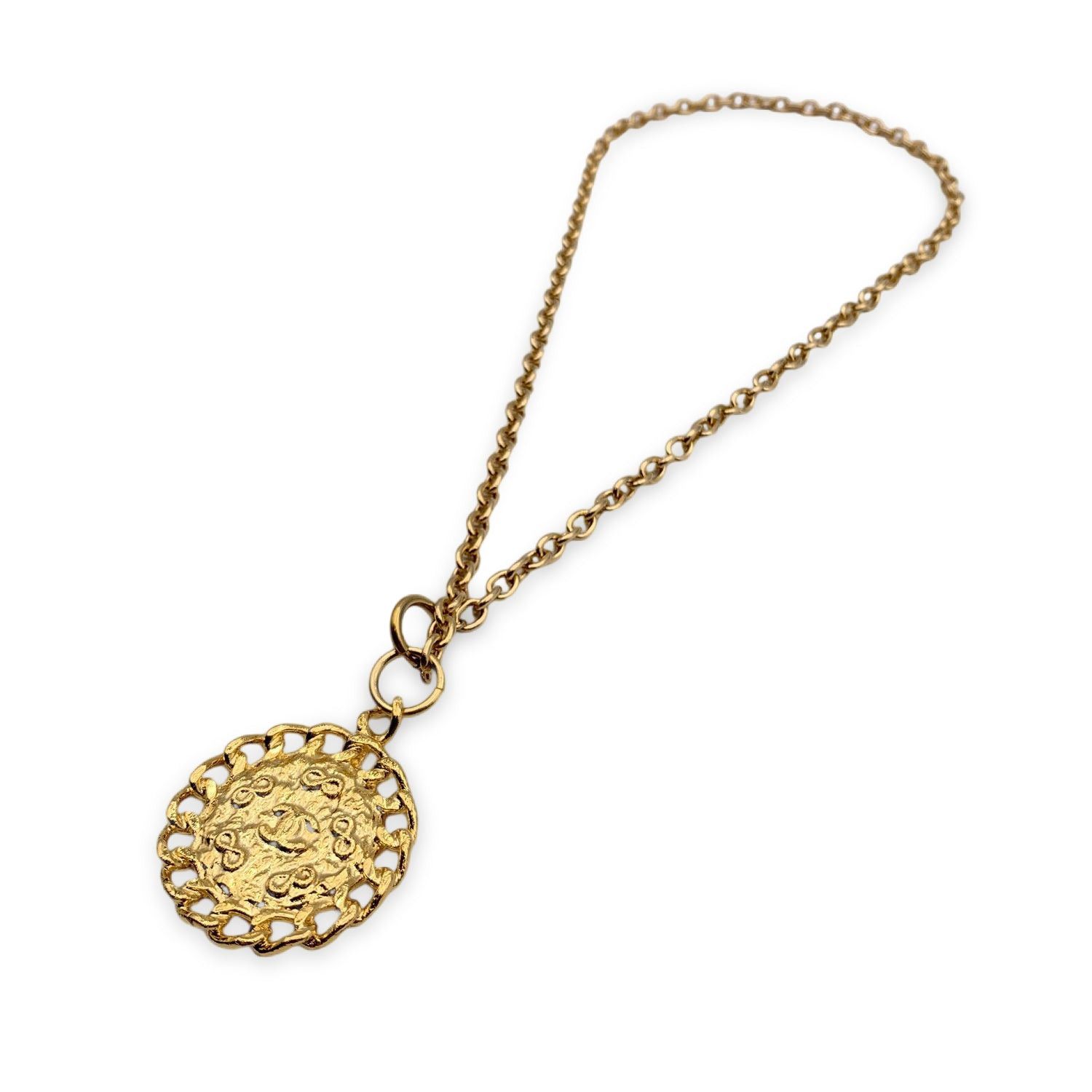 image of Chanel Vintage Gold Metal Chain Necklace Cc Logo Medallion, Women's