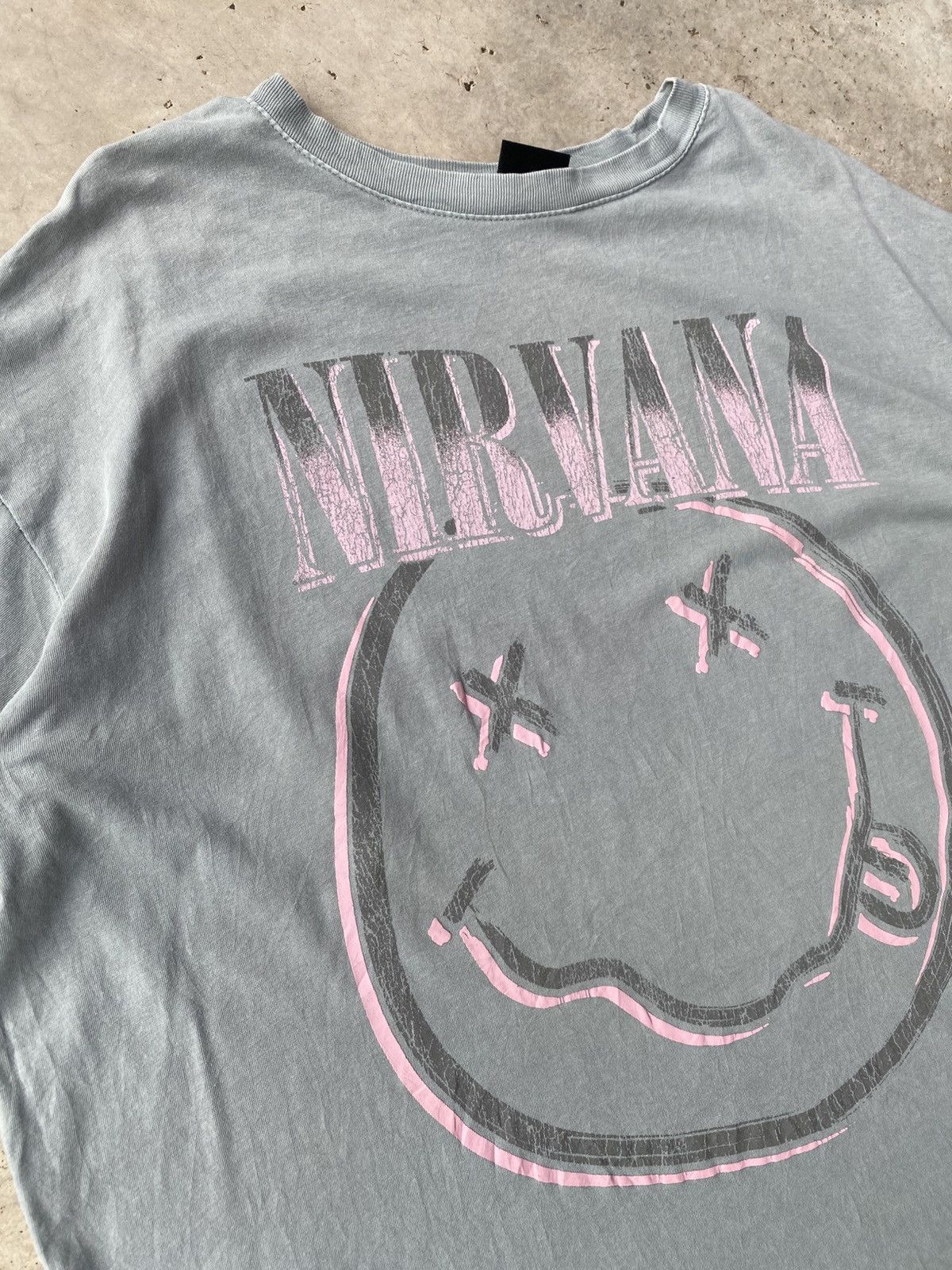 Band Tees Nirvana Band T-Shirt Size US XL / EU 56 / 4 - 2 Thumbnail