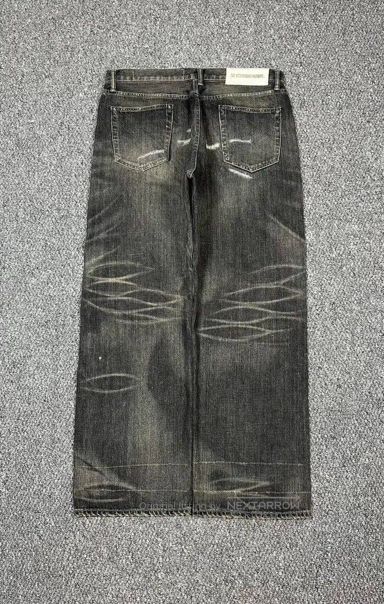 Neighborhood Neighborhood size XL Rusted King Washed Destroyed Denim Pa Size US 27 - 3 Thumbnail