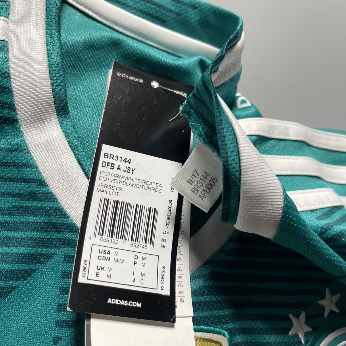 NWT GERMANY ADIDAS 2018 WORLD CUP FOOTBALL AWAY JERSEY