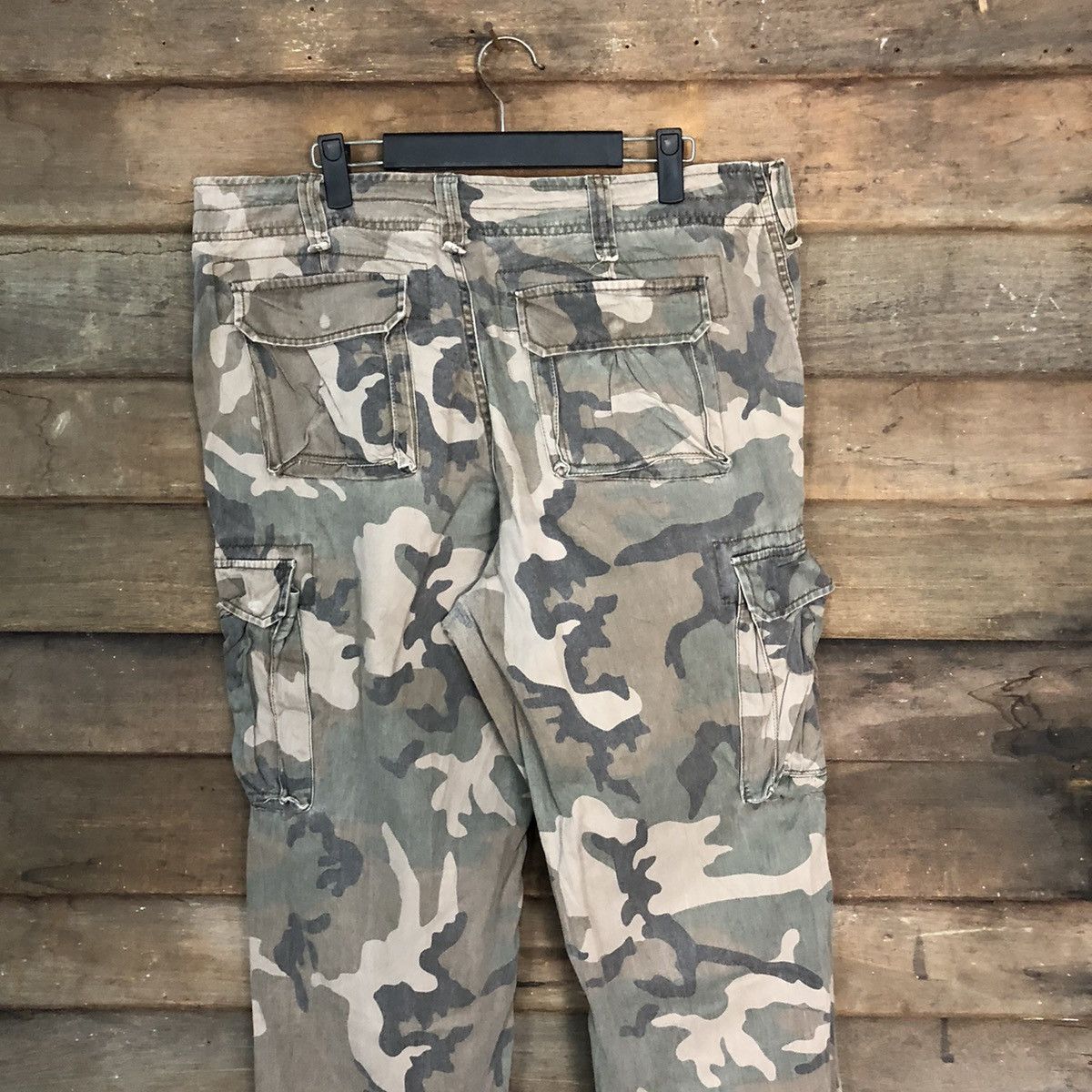 Japanese Brand DL Plus More Camo utility military cargo Pants #S2775 Size US 35 - 12 Thumbnail