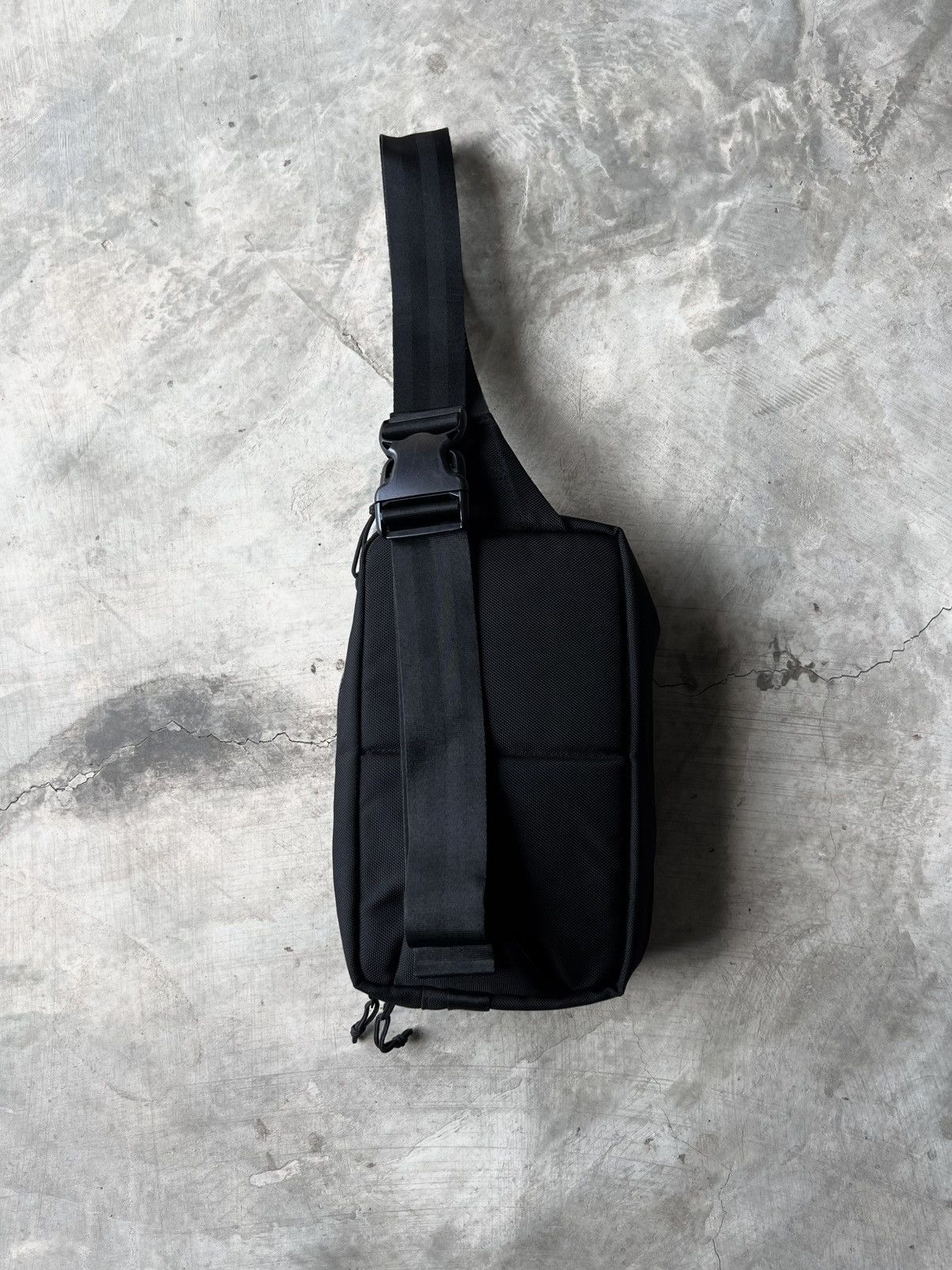 Yohji Yamamoto YOHJI YAMAMOTO x New Era SlingBag Size ONE SIZE - 14 Thumbnail