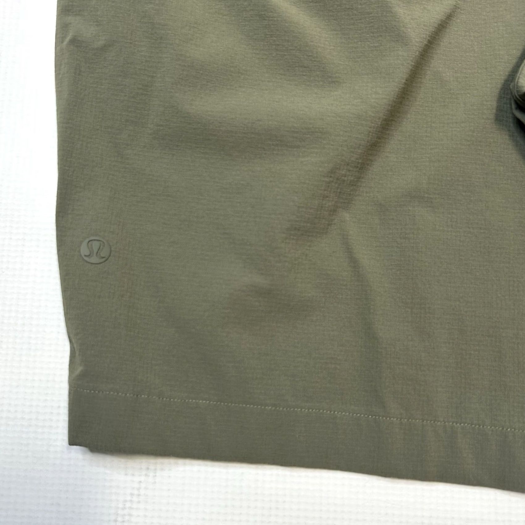 Lululemon Lululemon Top Mens S Green Men Bowline Short Stretch Ripstop Size Sage Size US 29 - 5 Thumbnail