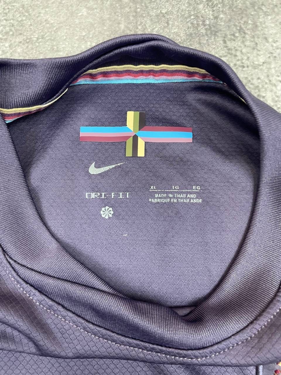 Nike Nike England National Team Men Football 2024 Purple Jersey Size US XL / EU 56 / 4 - 5 Thumbnail