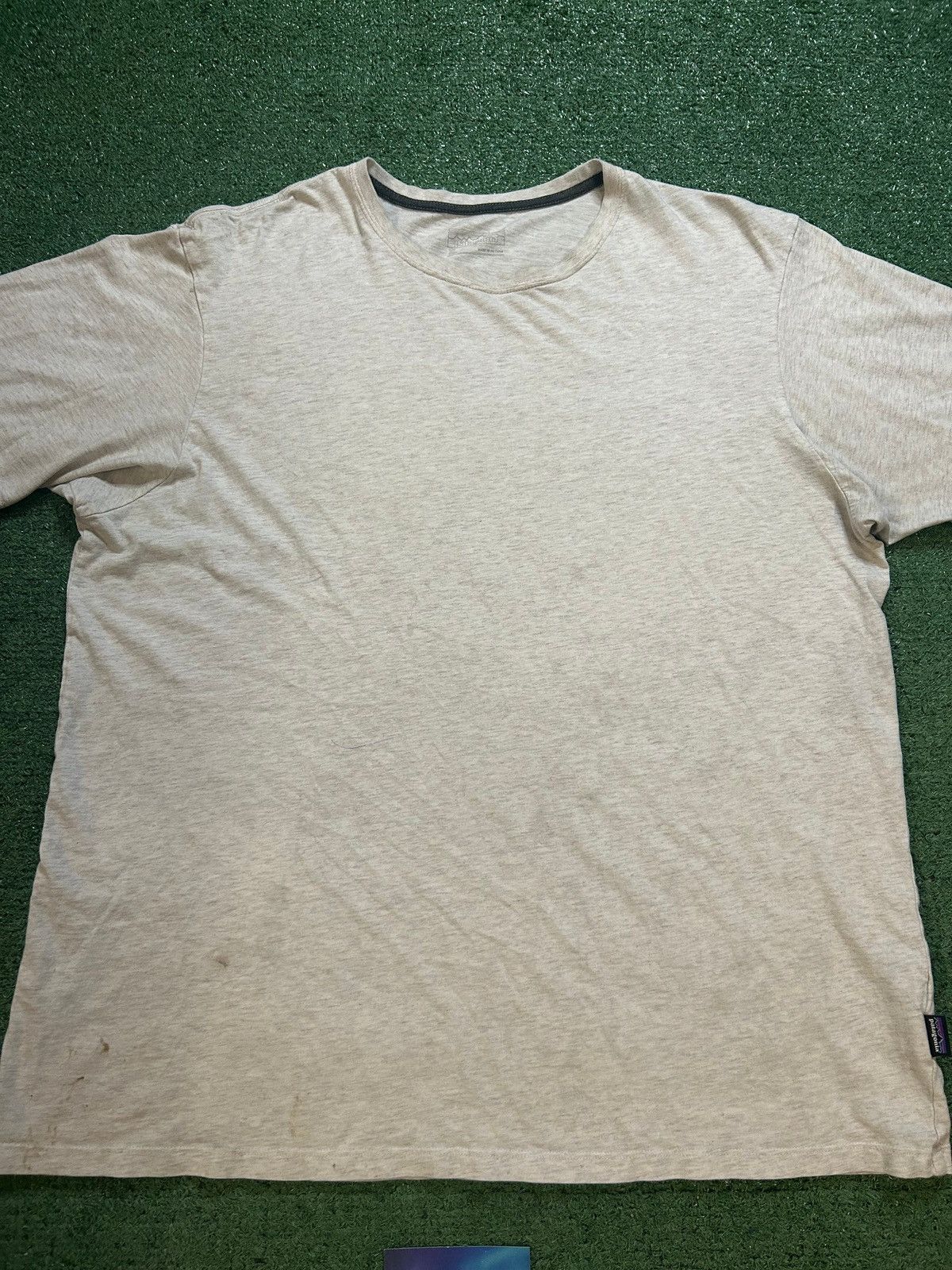 Patagonia Patagonia light gray tee Size US XL / EU 56 / 4 - 3 Thumbnail