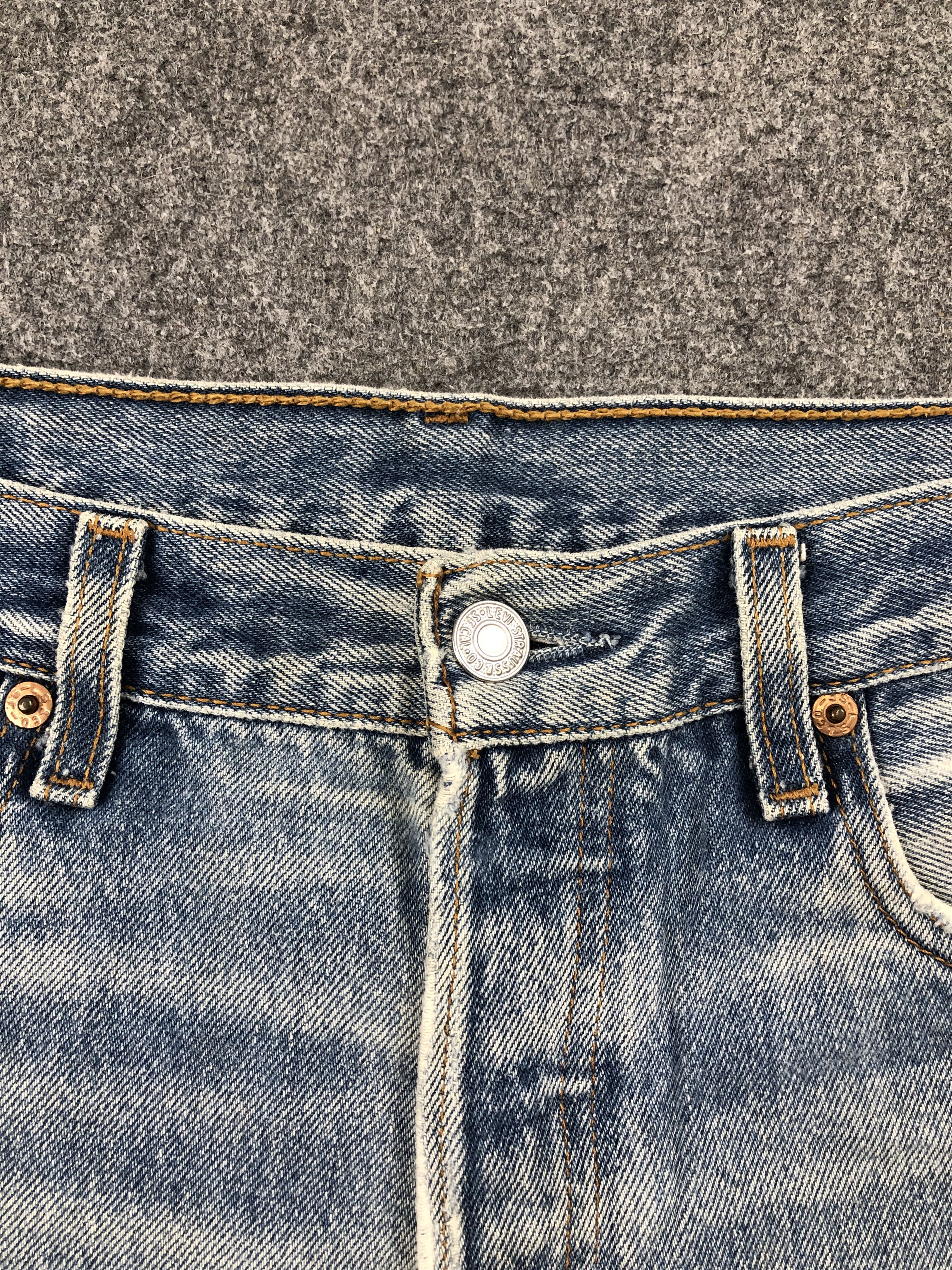 Levi's Vintage Distressed Levis 501 Cropped Jeans DP2416 Size US 32 / EU 48 - 9 Thumbnail
