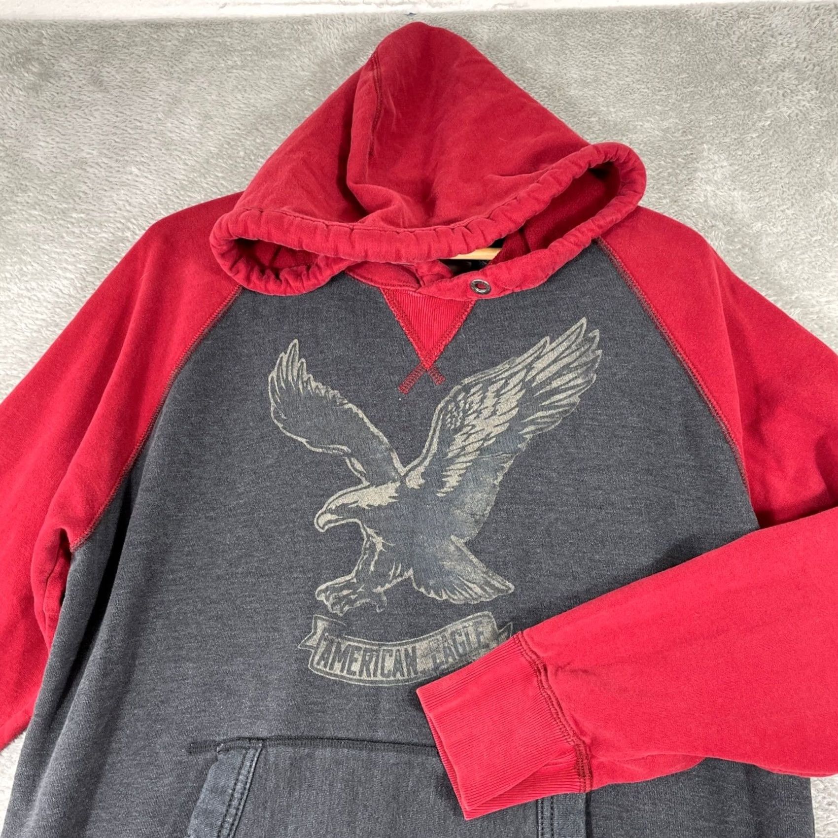 American Eagle Outfitters VINTAGE American Eagle Hoodie Medium Red Gray Eagle Graphic Y2K Skater Mens Size US M / EU 48-50 / 2 - 2 Thumbnail