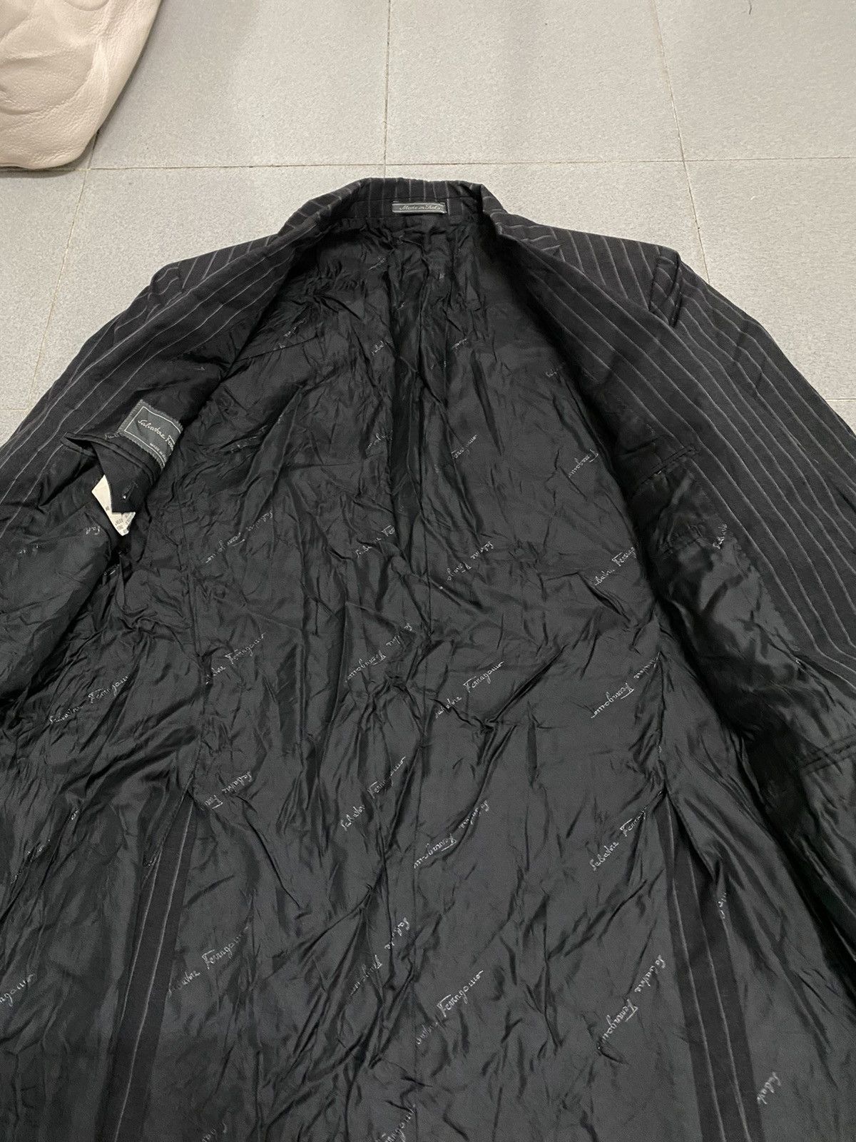 Designer × Salvatore Ferragamo × Vintage Vintage Salvatore Ferragamo Blazer Coat Size 48S - 3 Thumbnail