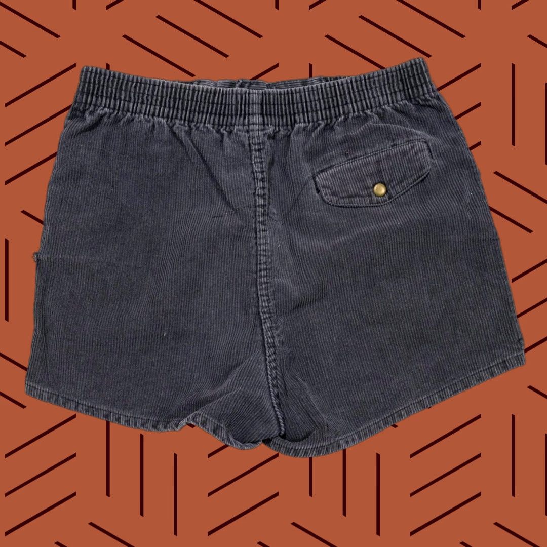 Puma VINTAGE Puma Corduroy Thrashed 1980's Shorts Boys 28" Waist 12" Long 1" Inseam Wear as Shown Size US 28 / EU 44 - 1 Thumbnail