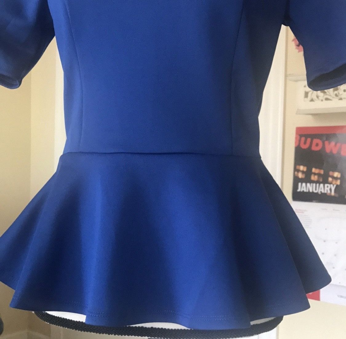 Forever 21 FOREVER 21 SHEER BACK PEPLUM TOP Size M / US 6-8 / IT 42-44 - 5 Thumbnail