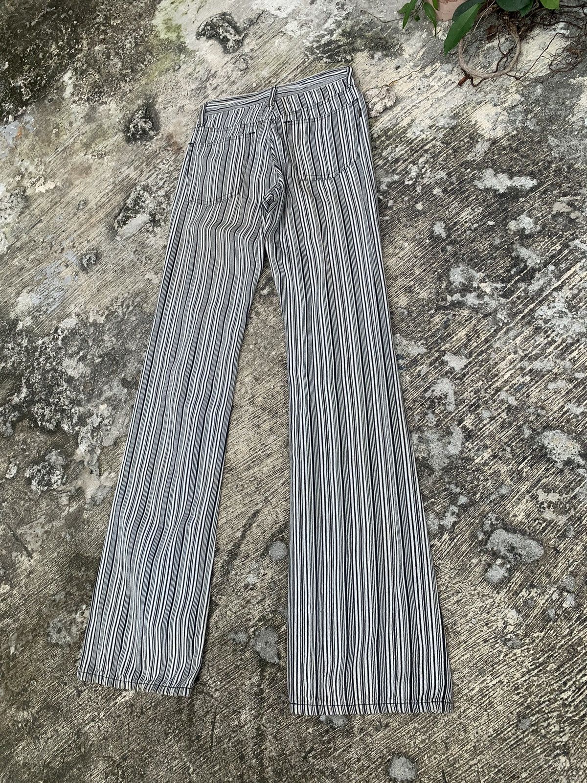 Edwin × Le Grande Bleu (L.G.B.) × Vintage Rare 🔥 Vintage 90s classic look edwin hickory flare jeans Size 27" / US 4 / IT 40 - 14 Thumbnail