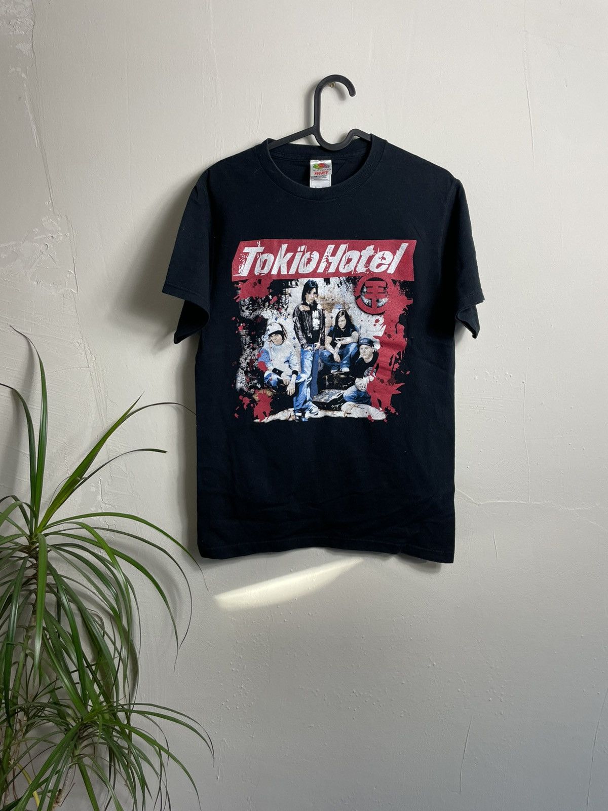 Band Tees × Vintage Y2K Tokio Hotel vintage print tee t-shirt Size US S / EU 44-46 / 1 - 1 Thumbnail