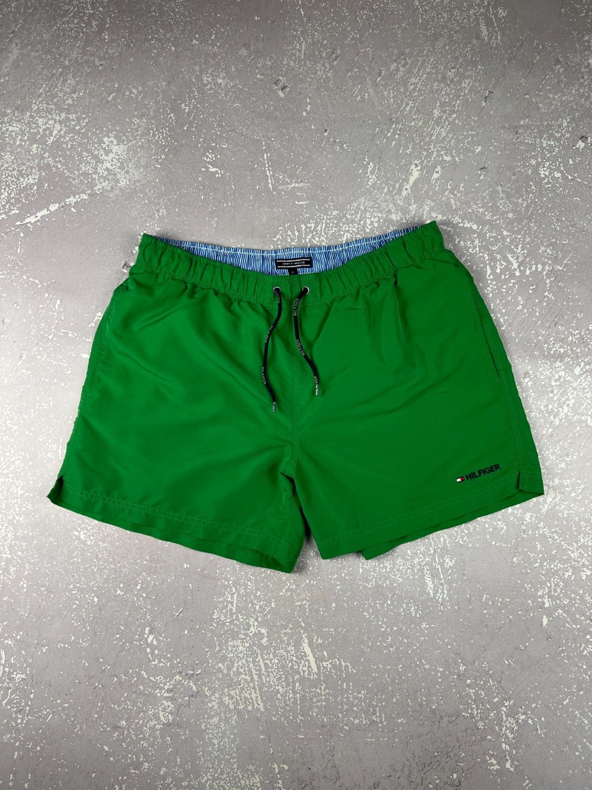 Tommy Hilfiger Vintage Tommy Hilfiger Summer Swim Shorts Mens XL Green Size US 36 / EU 52 - 1 Thumbnail