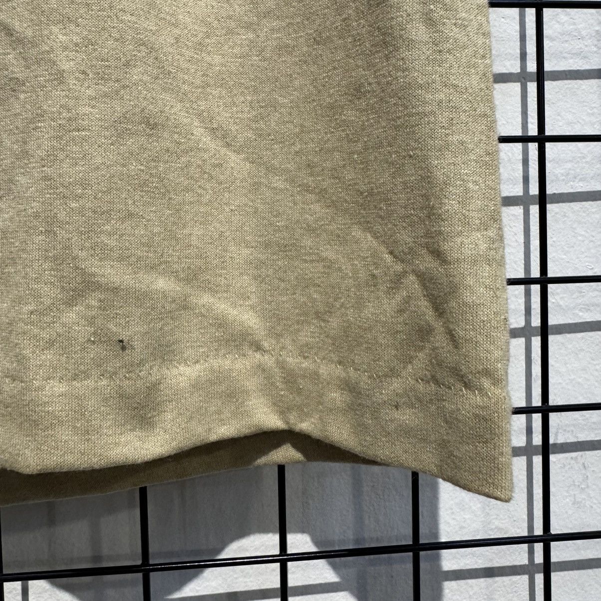 Other VINTAGE 1992 Camel Cigarettes Military camo Pocket Tee Size US XL / EU 56 / 4 - 4 Thumbnail