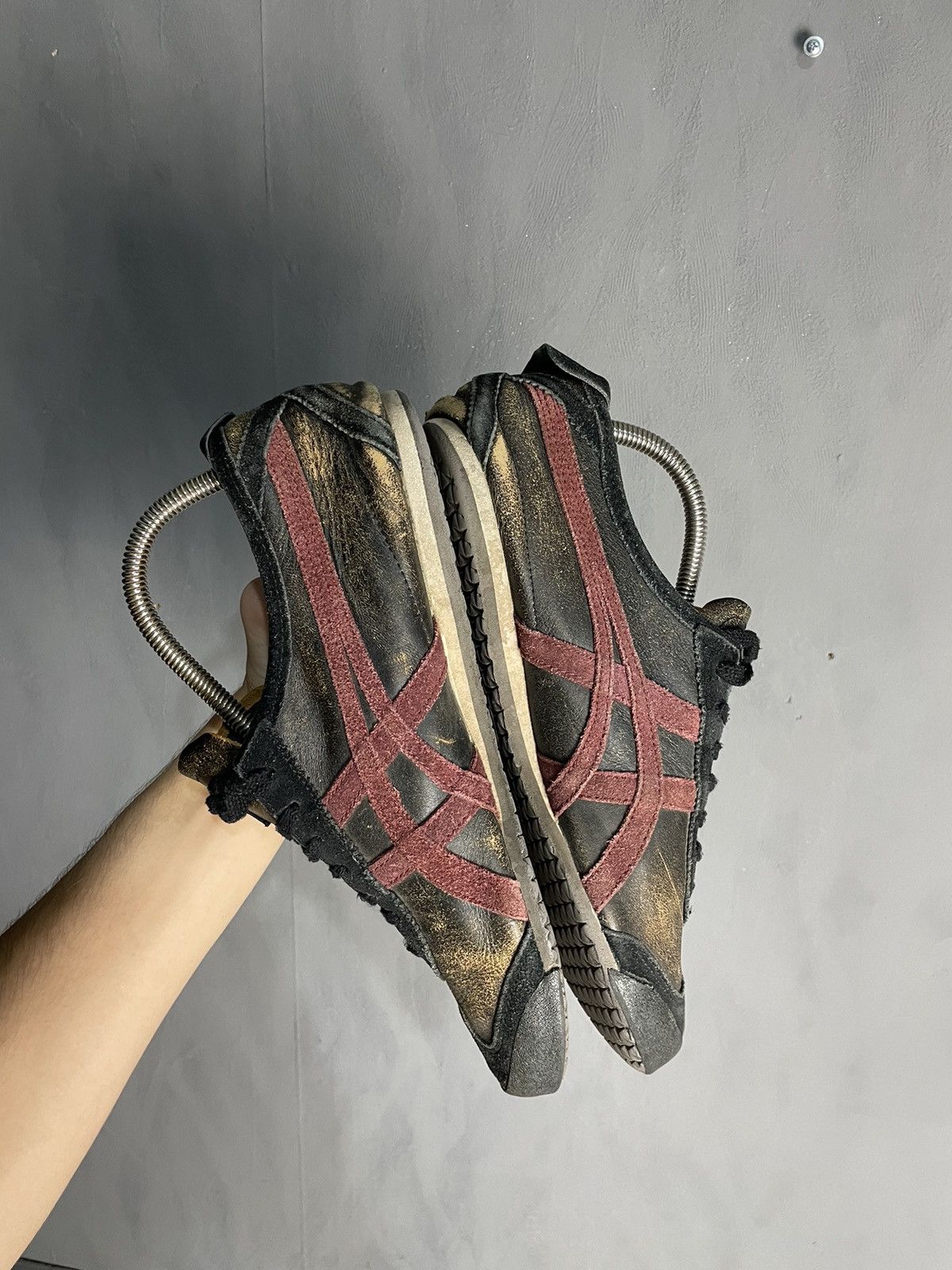 Asics Vintage Asics Onitsuka Tiger Mexico 66 Sneakers Size US 9 / EU 42 - 4 Thumbnail