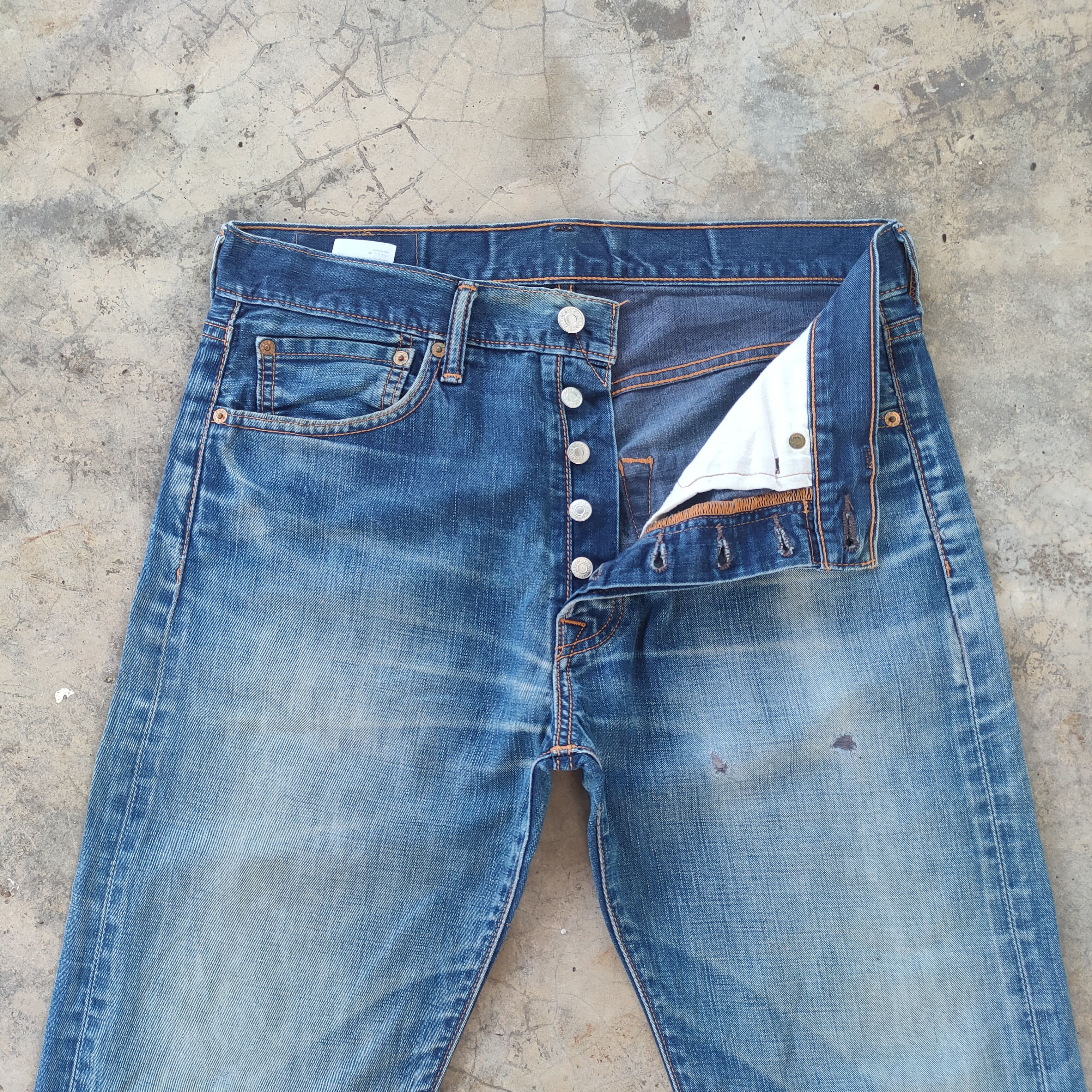 Levi's VINTAGE LEVI'S 501 PREMIUM RIPPED FADED JEANS DENIM PANTS Size US 33 - 4 Thumbnail