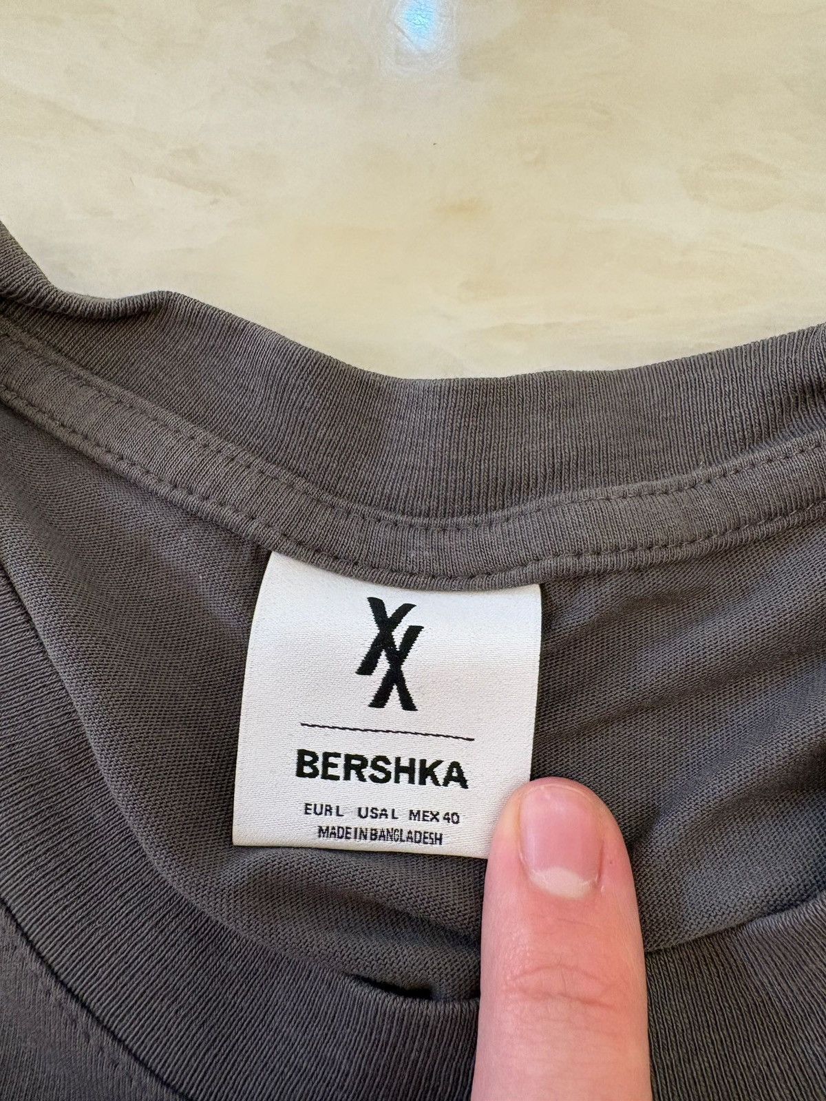 Bershka Bershka x machine gun kelly Ghost heart t shirt Size US L / EU 52-54 / 3 - 4 Thumbnail