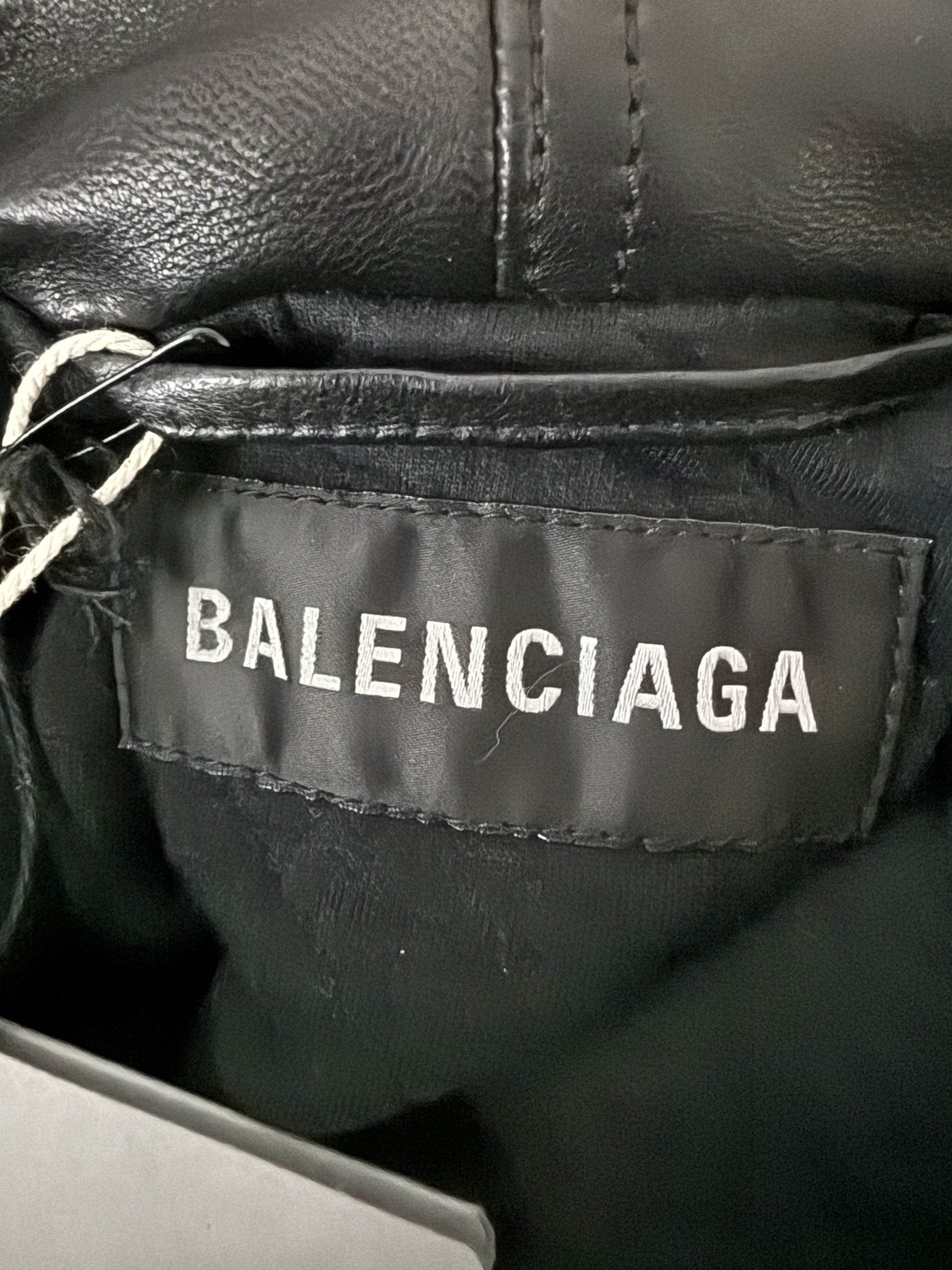 Balenciaga Oversized Full-Grain Leather Hoodie Size US M / EU 48-50 / 2 - 13 Thumbnail