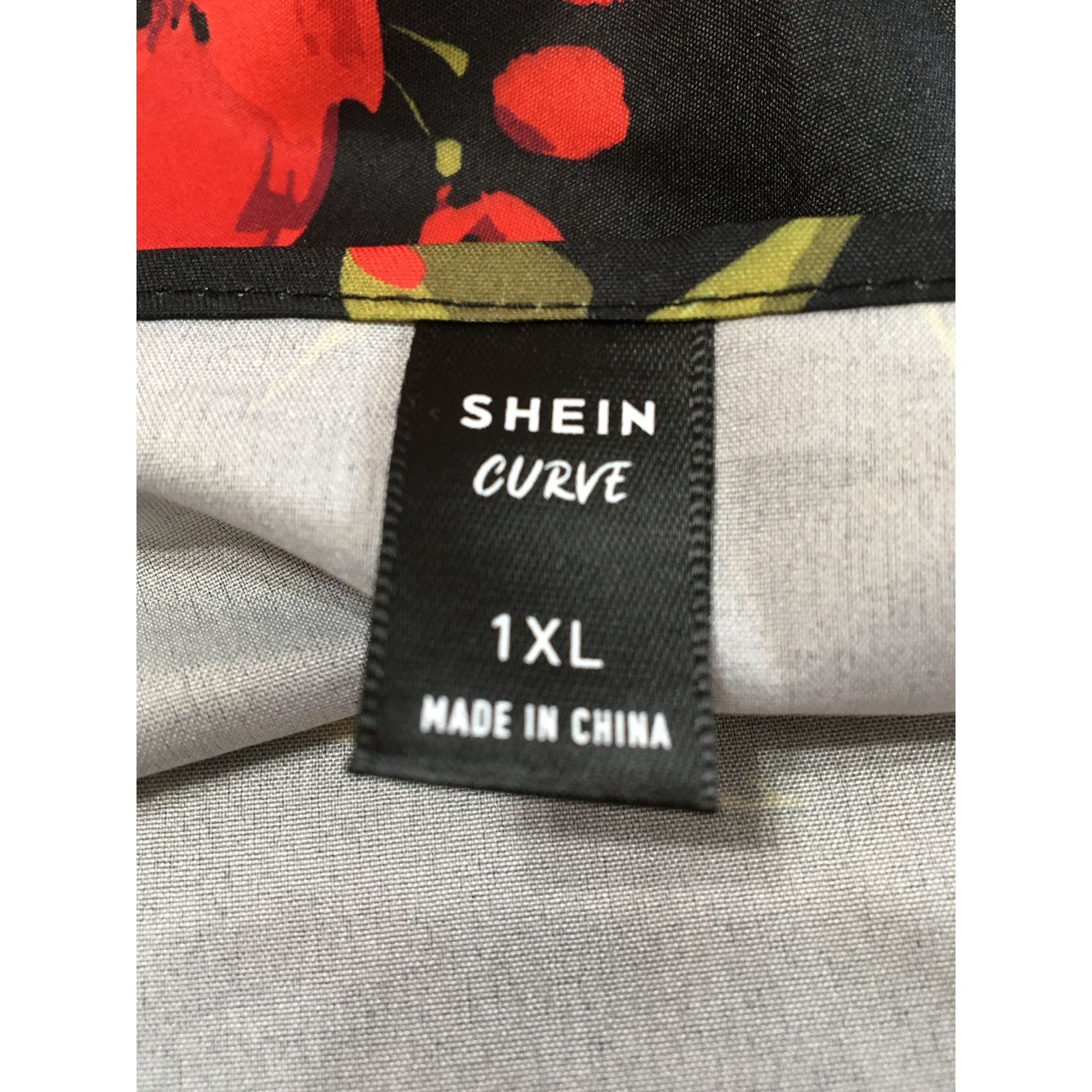 Shein Sheen Curve 1XL Red Floral Black Short Ruffle Sleeve Tie Top Size XL / US 12-14 / IT 48-50 - 6 Thumbnail