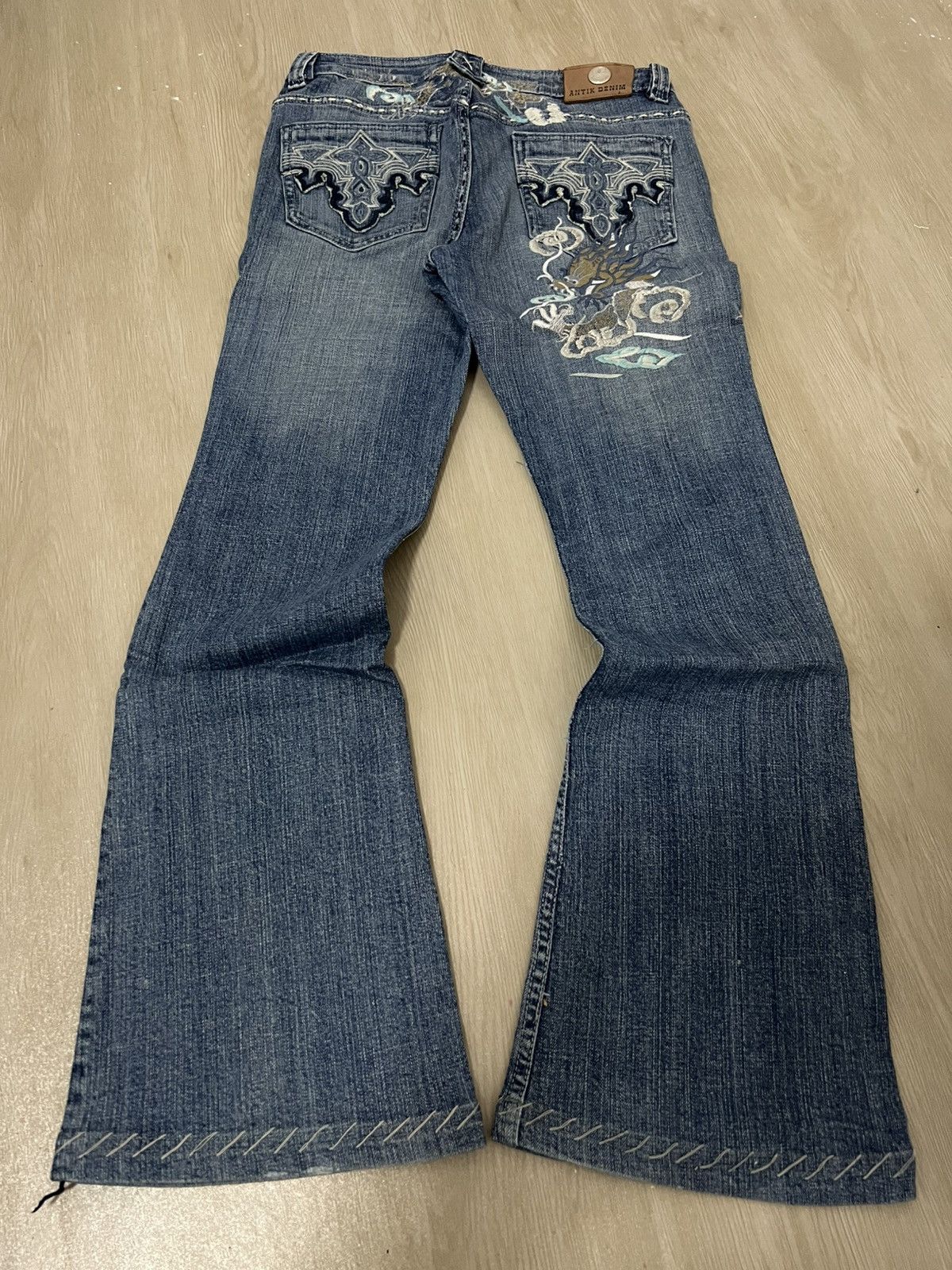 Japanese Brand Ifsixwasnine Style Vintage Antik Dragon Flared Jeans Size US 30 / EU 46 - 2 Thumbnail