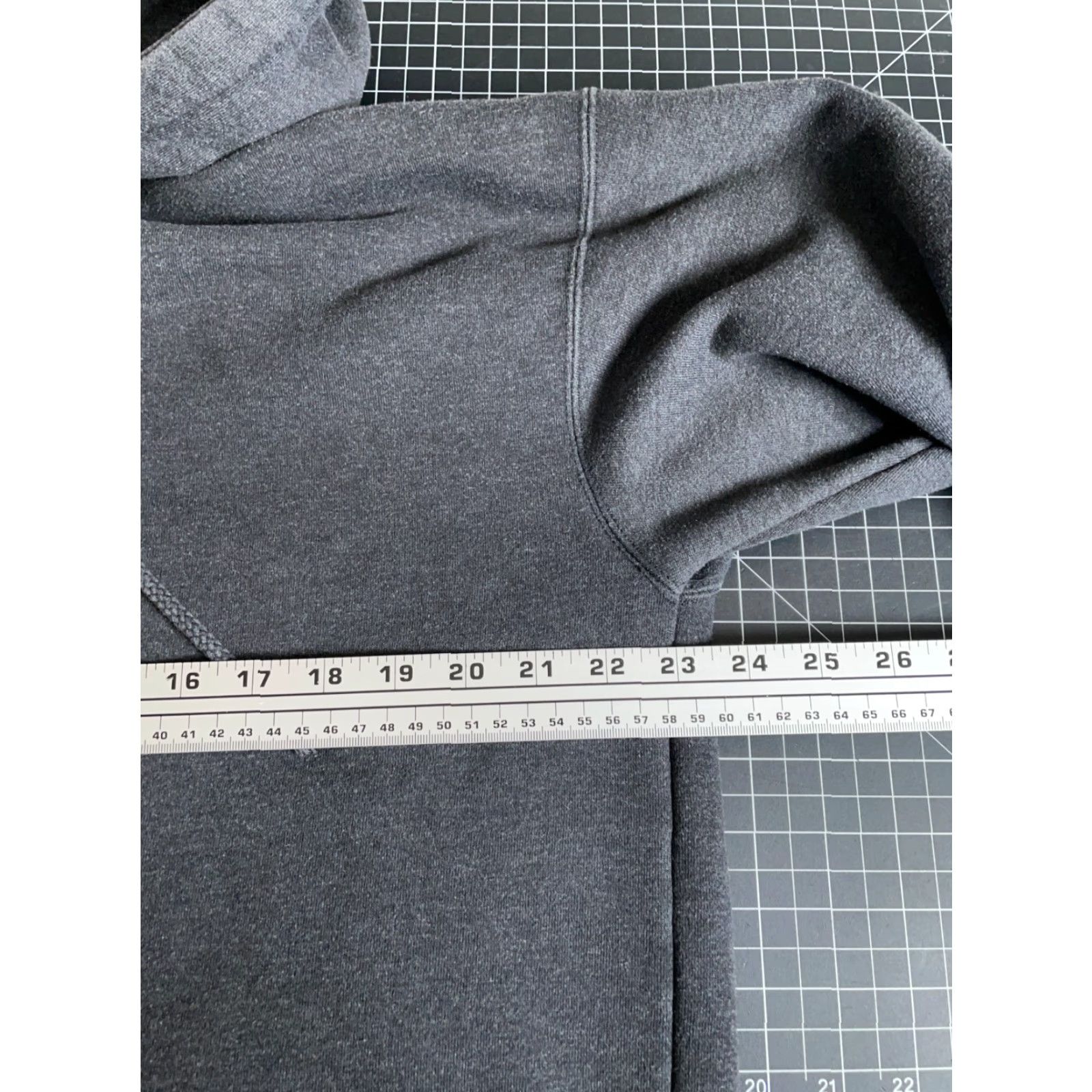 Vintage VINTAGE SPY Optic Hoodie Men L Gray Heavyweight USA Made 90s Surf Graphic Print Pockets Size US L / EU 52-54 / 3 - 5 Thumbnail