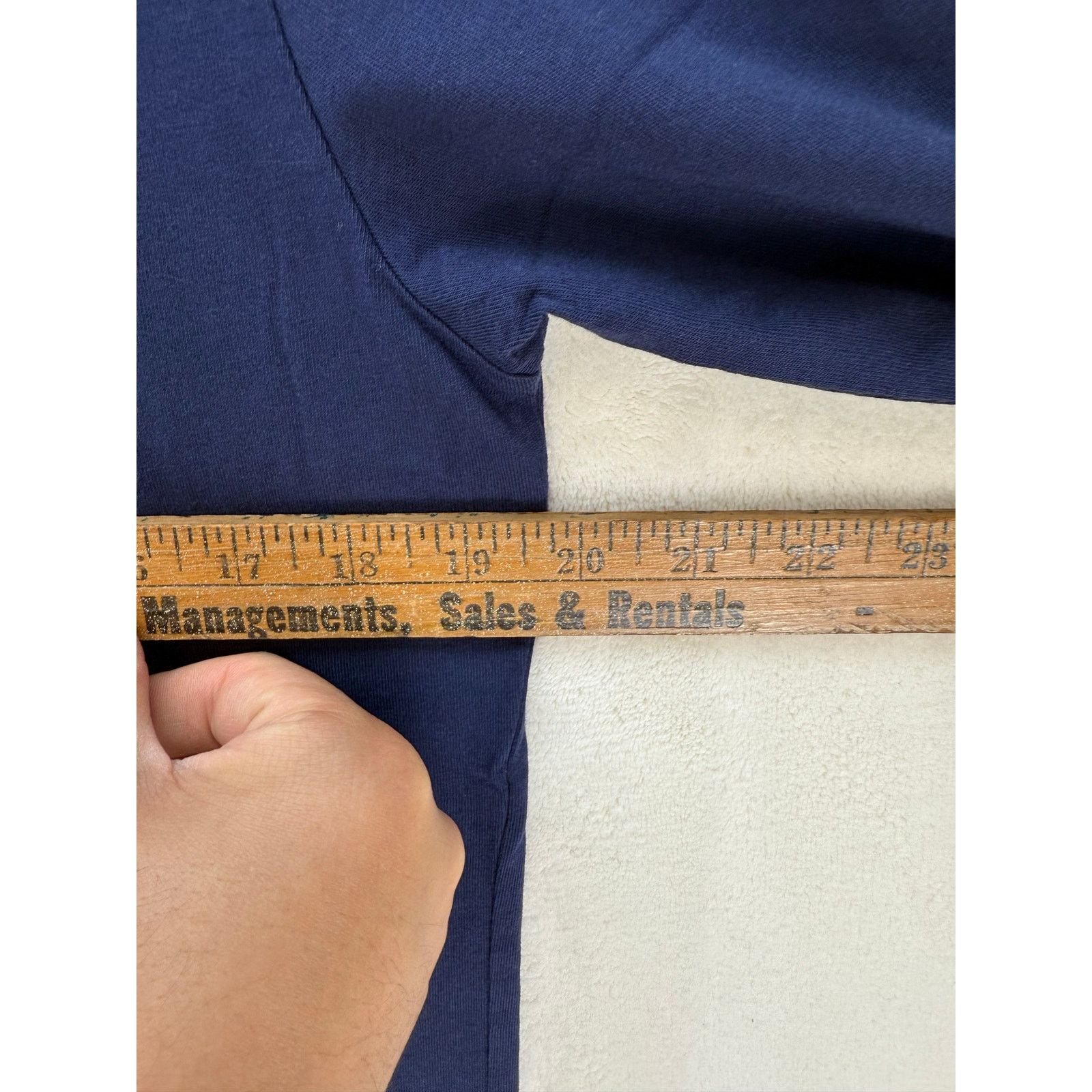 Vineyard Vines VINEYARD VINES MEN'S SMALL NAUTICAL NAVY FISHERMAN SKELETON Size US S / EU 44-46 / 1 - 5 Thumbnail
