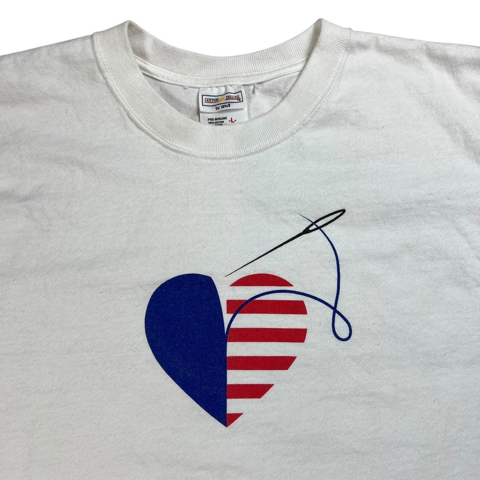 Anvil × Vintage Vintage 90s fashion for America heart thread tee (L) Size US L / EU 52-54 / 3 - 5 Thumbnail