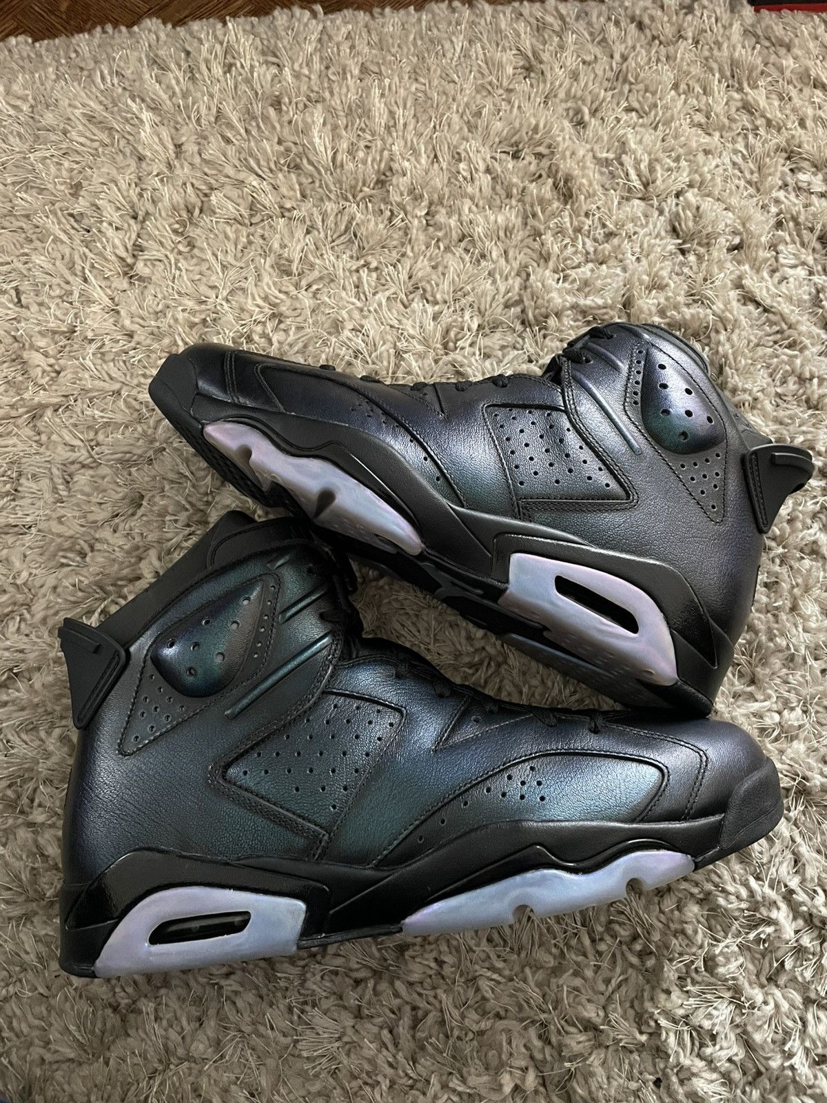 Jordan Brand Jordan 6 Chameleon Size US 13 / EU 46 - 2 Thumbnail