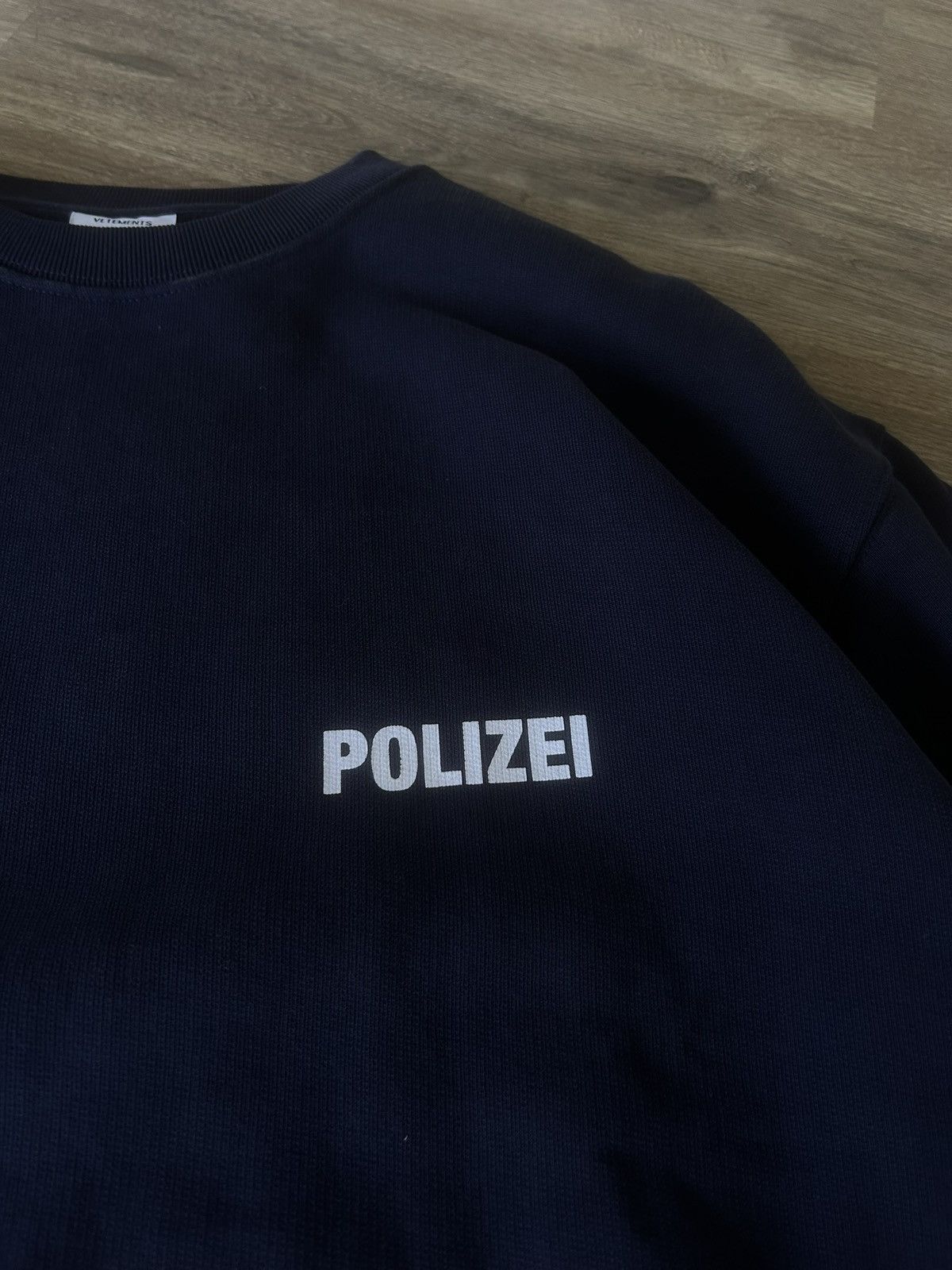 Vetements Vetements ‘Polizei’ crewneck Size US S / EU 44-46 / 1 - 2 Thumbnail