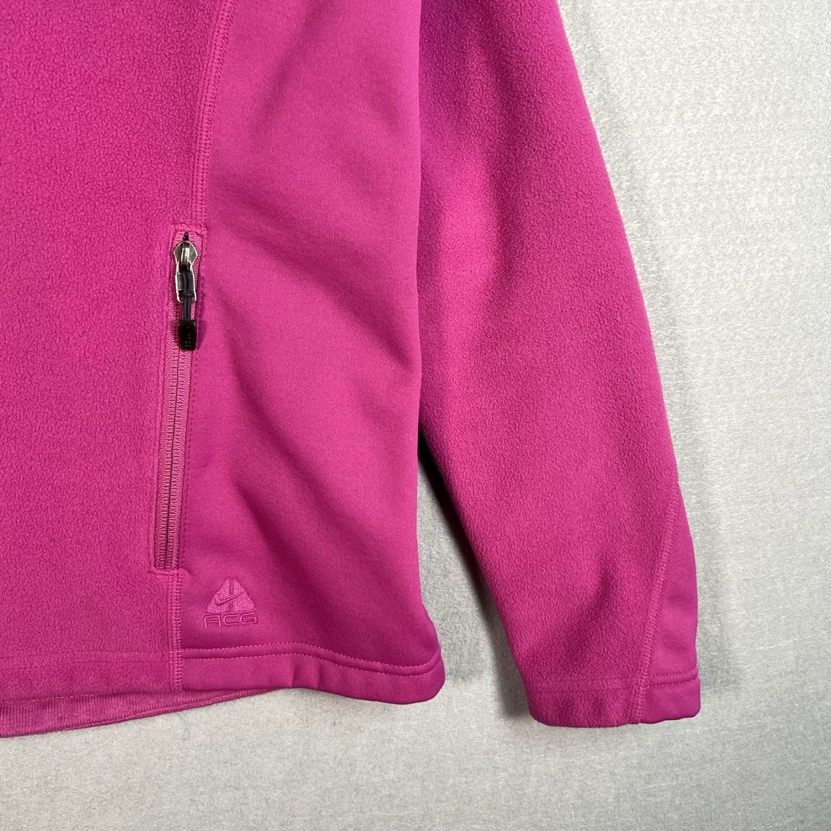 Nike ACG VINTAGE Nike ACG Therma Fit Fleece Sweatshirt Shirt Womens Small Pink Zip Mock Neck Athletic 90s Nike ACG Womens Sweatshirt Size S / US 4 / IT 40 - 5 Thumbnail