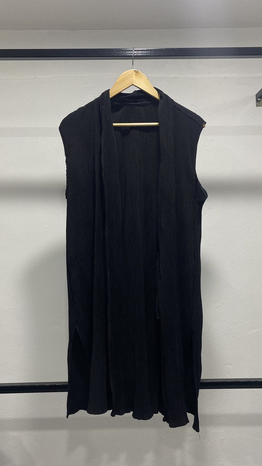 Issey Miyake × Japanese Brand × Ne-Net ❌DELETE TODAY❌Issey Miyake Inspired Pleats Please Sleeveless Size US M / EU 48-50 / 2 - 2 Thumbnail