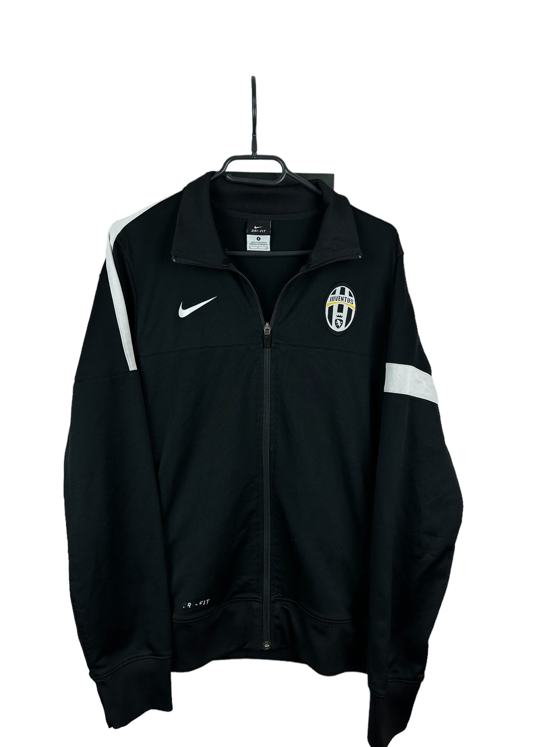 91/92” Juventus ウィンドジャケット　イタリア製　ビンテージ Vintage Juventus Jacket | Grailed