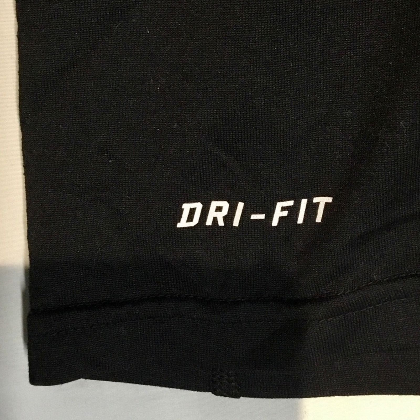 Nike Nike Dri Fit T Shirt Size US L / EU 52-54 / 3 - 4 Thumbnail