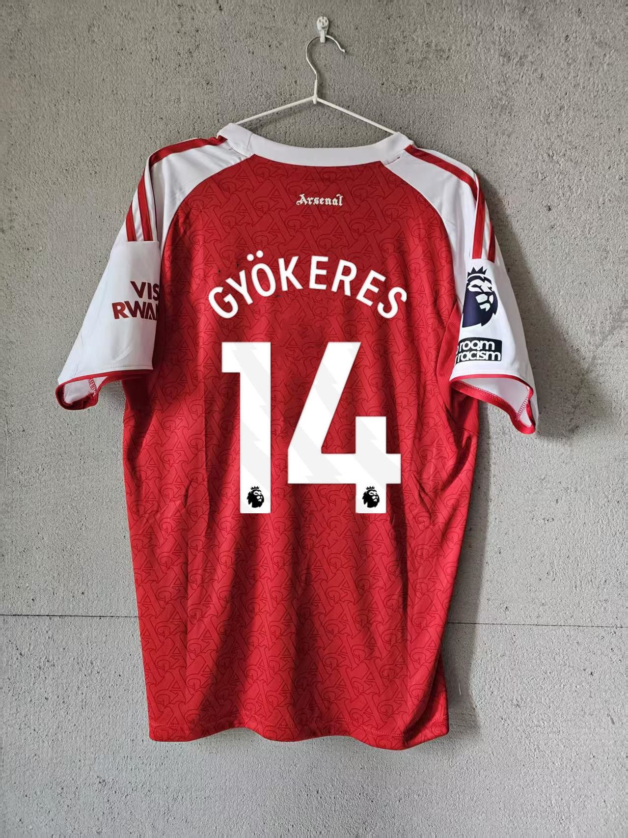 Other 2025 26 Arsenal #14 Viktor Gyökeres Jersey Size US S / EU 44-46 / 1 - 1 Thumbnail