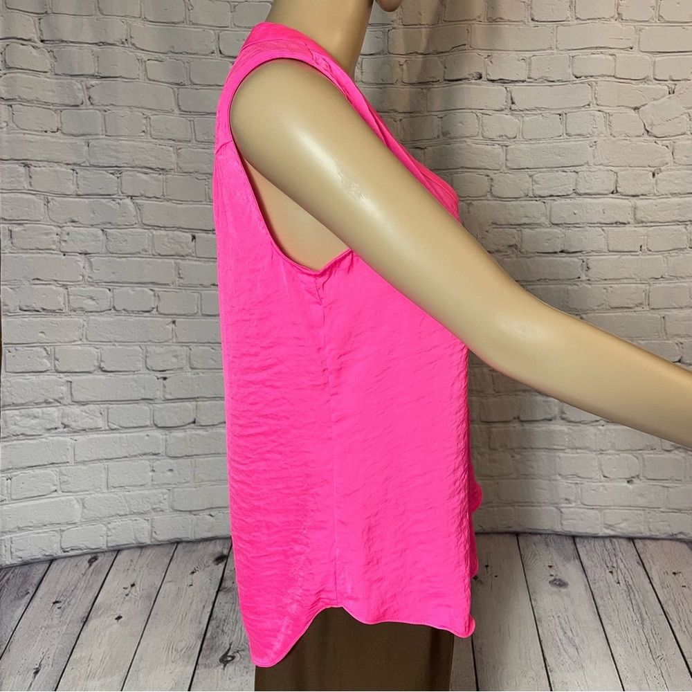 Vince Camuto NWT New Vince Camuto Pink Rumpled Satin Sleeveless Blouse S Size XS / US 0-2 / IT 36-38 - 3 Thumbnail