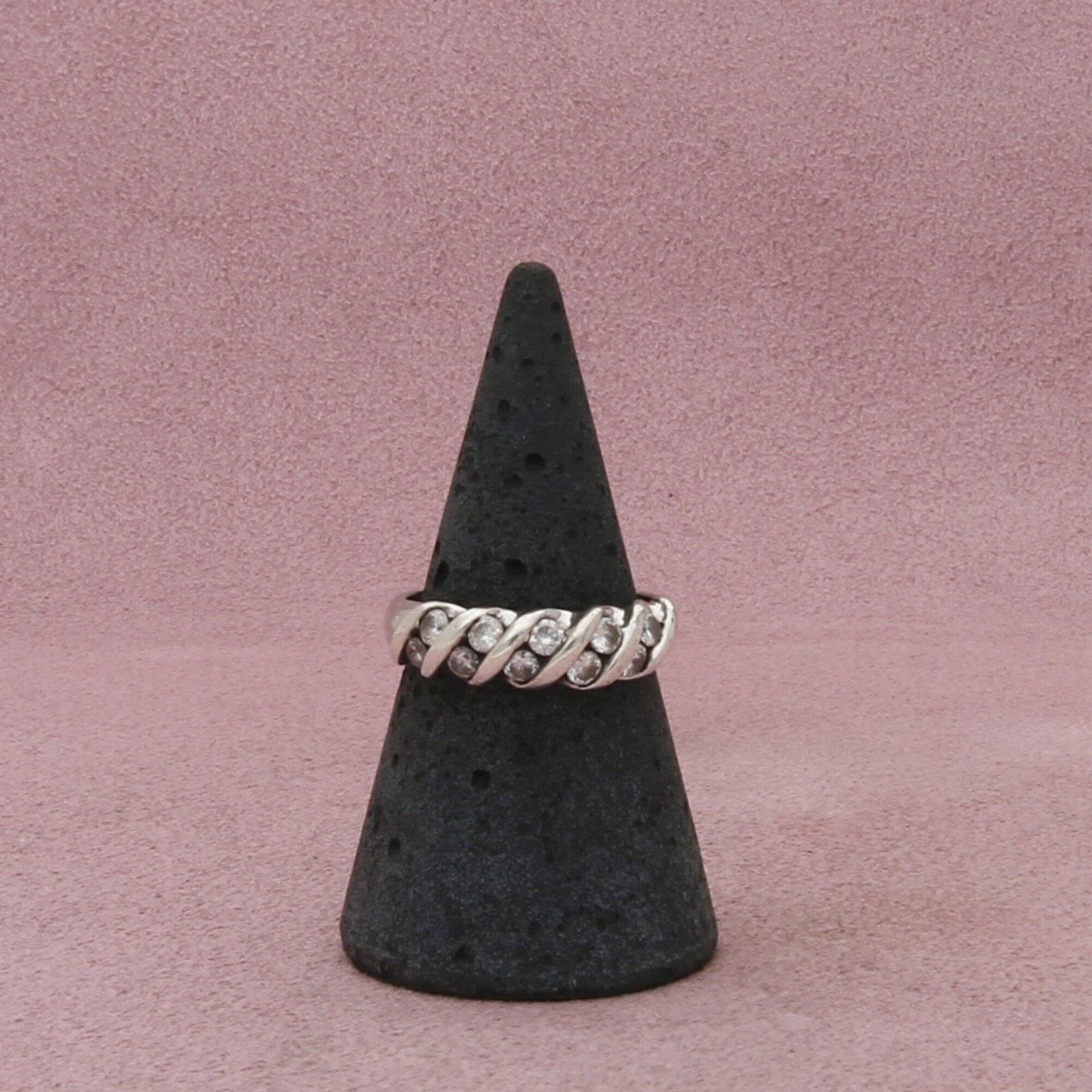 Sterling Silver sterling silver round-cut cz band ring size 7 Size ONE SIZE - 1 Thumbnail