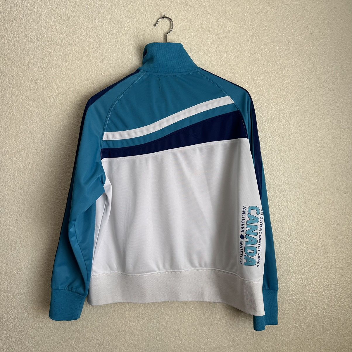 USA Olympics 2010 Vancouver Winter Olympics Womens Track Jacket Size L / US 10 / IT 46 - 5 Thumbnail