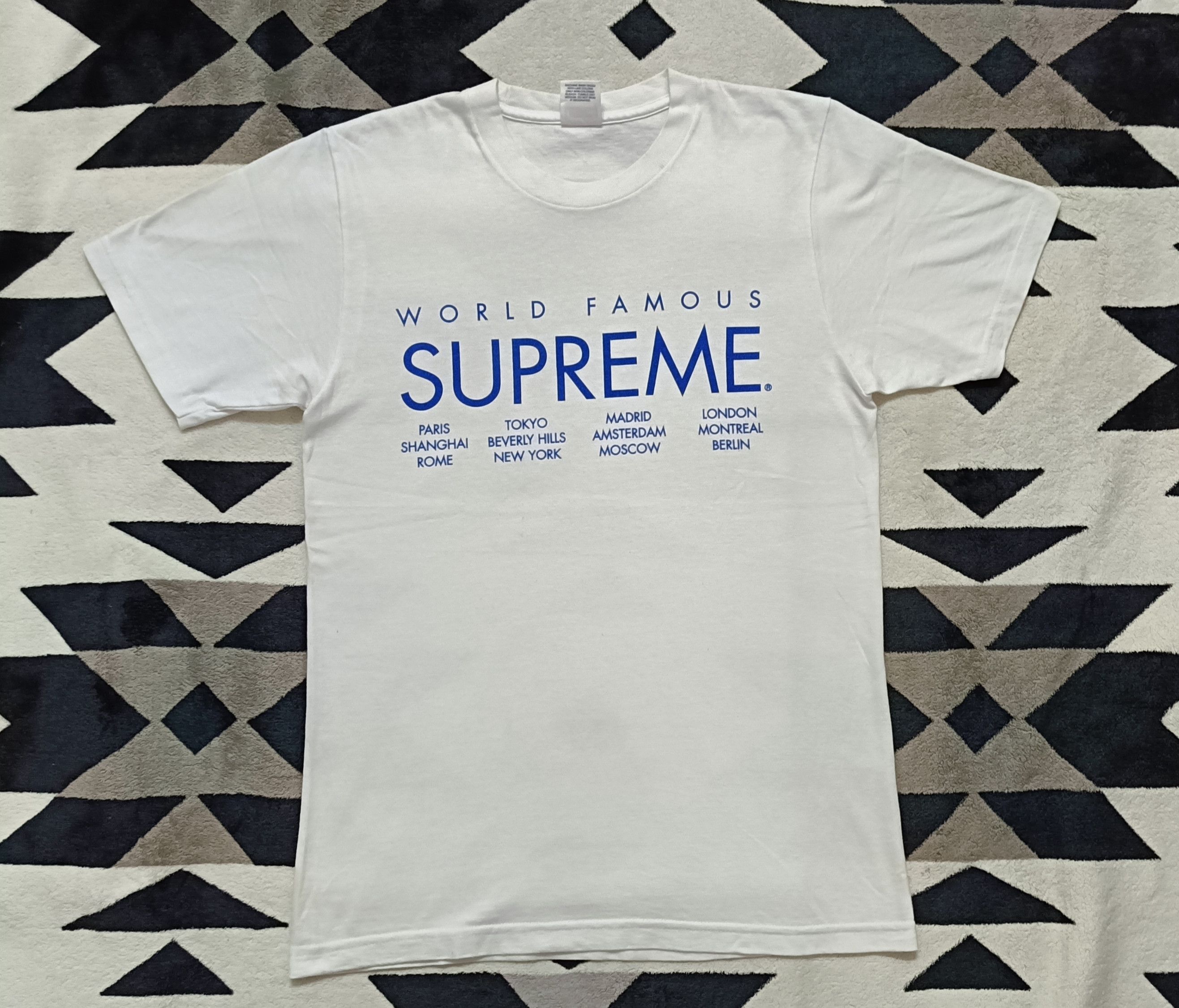 Supreme 🔥🔥Rare SS15 Supreme World Famous White Tee Size US S / EU 44-46 / 1 - 2 Thumbnail