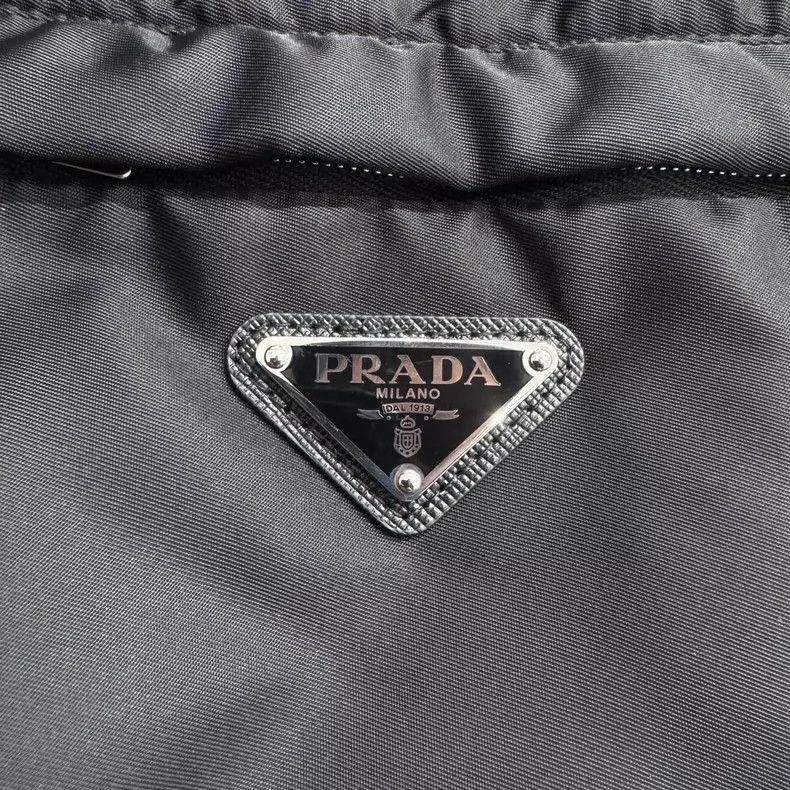 Prada Prada Fur all-in-one double-sided jacket 2505-Nextarrow Size US L / EU 52-54 / 3 - 6 Thumbnail