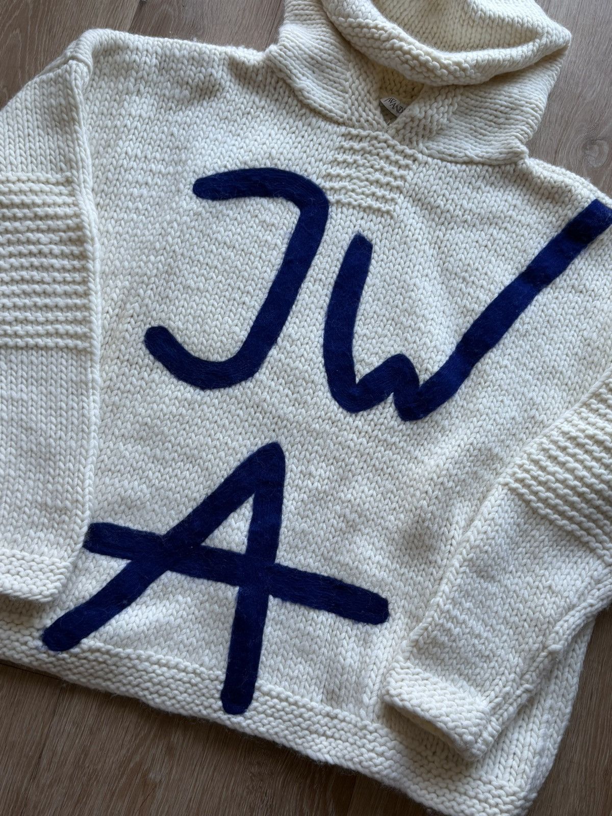 JW Anderson JW Anderson Chunky Knit Hoodie Size US XL / EU 56 / 4 - 3 Thumbnail