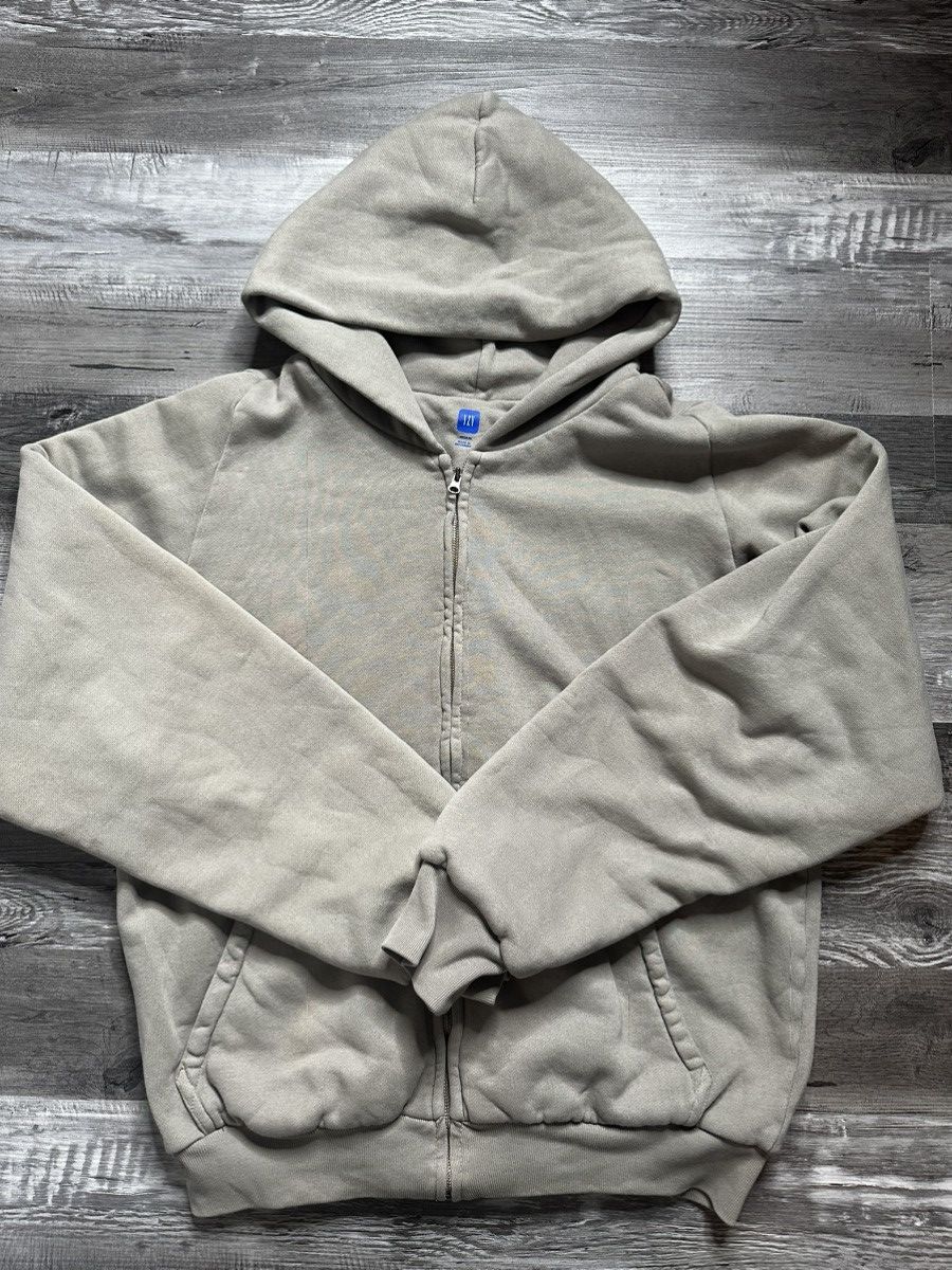 Gap × Yeezy Yeezy x Gap hoodie Size US M / EU 48-50 / 2 - 3 Thumbnail