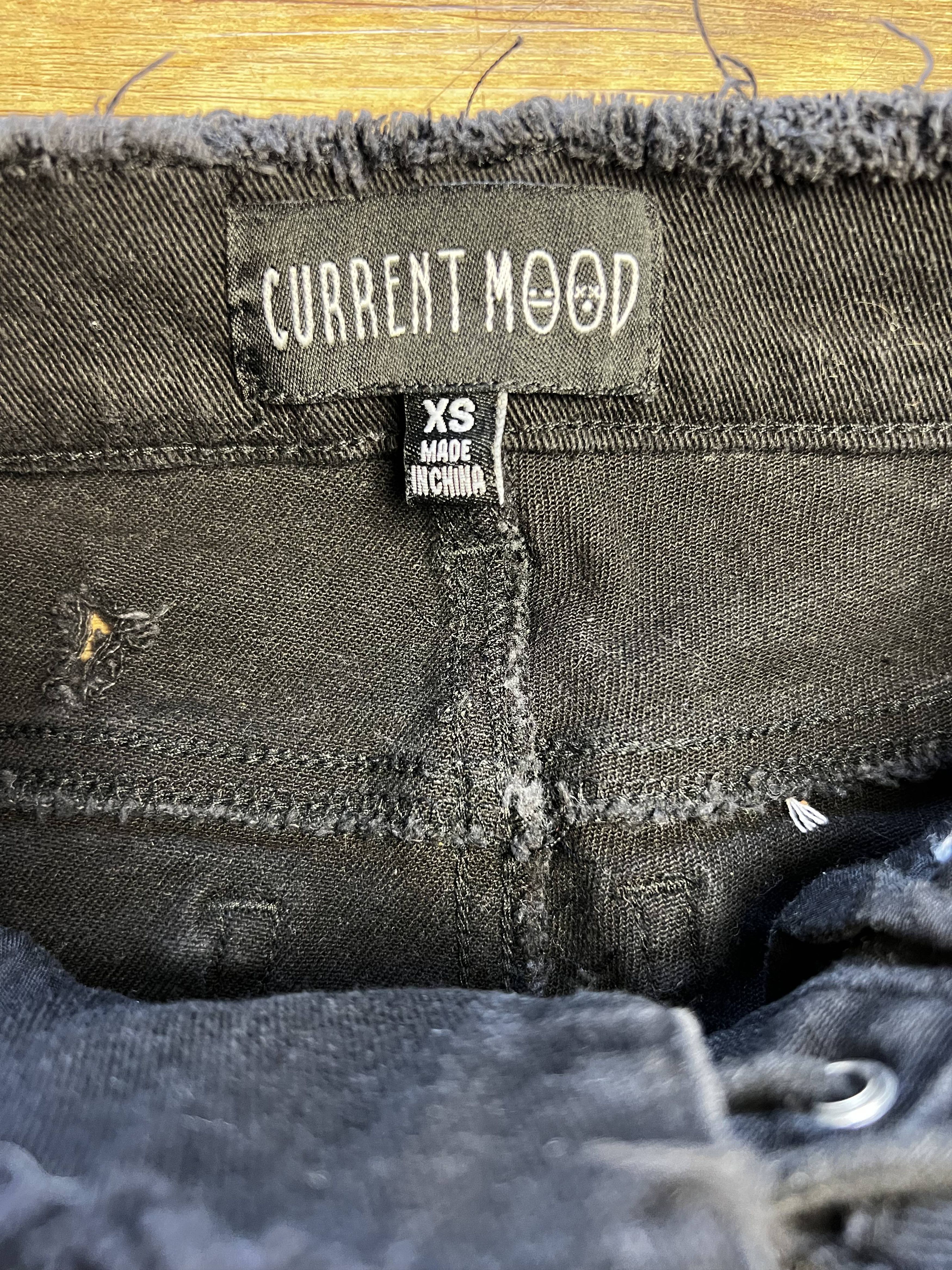 Current Mood Dolls Kill Current Mood Patchwork Lace Up Front Skinny Jeans Size 22" - 9 Thumbnail