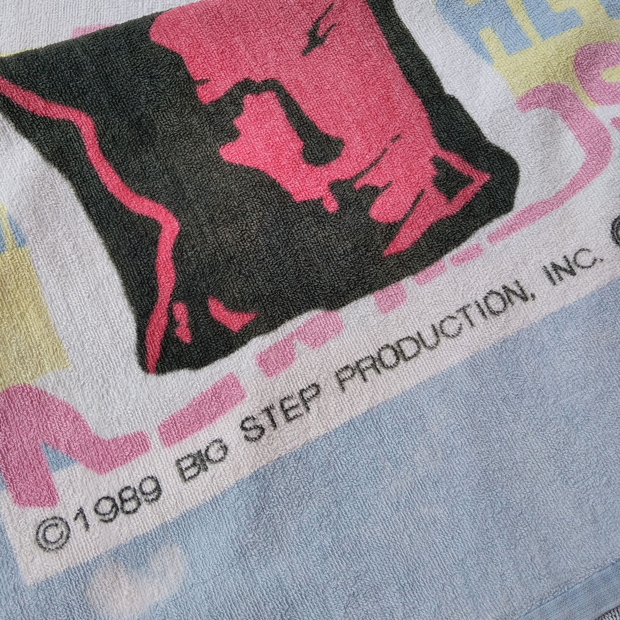 Band Tees Vintage 80's NEW KIDS ON THE BLOCK Towell / Flag cr 1989 Size ONE SIZE - 5 Thumbnail