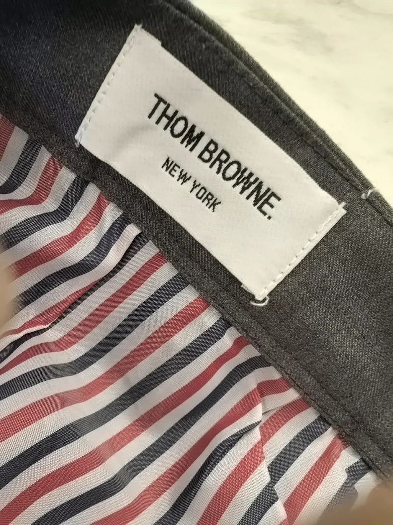 Thom Browne Thom browne Size 3 Tb short skirt 2503-Nextarrow Size 26" / US 2 / IT 38 - 6 Thumbnail
