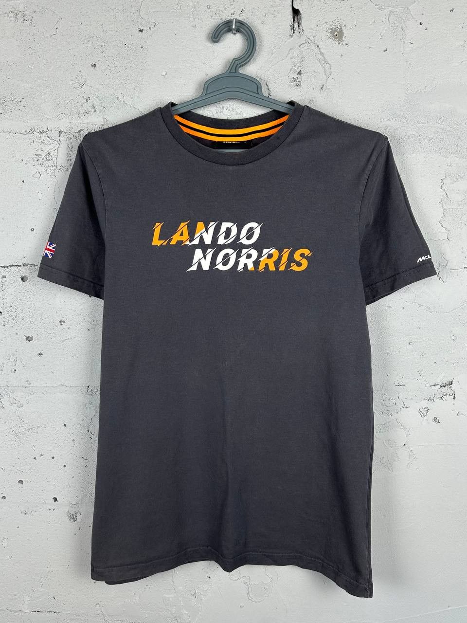 Formula 1 × Vintage Official McLaren F1 Lando Norris Racing Jersey Size US M / EU 48-50 / 2 - 1 Thumbnail