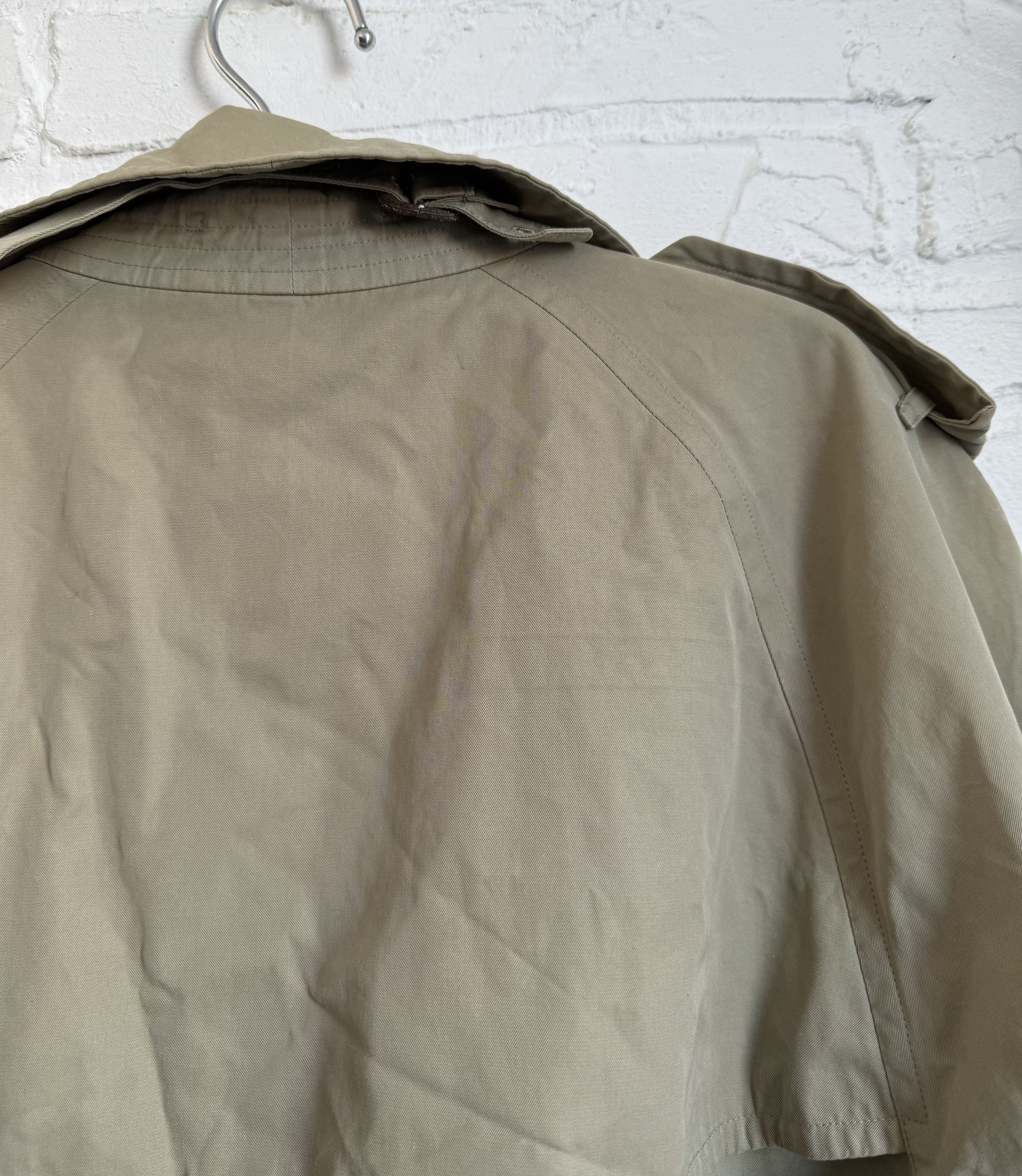 Burberry Vintage 80s Burberrys double breasted nova check trench coat Size US L / EU 52-54 / 3 - 13 Thumbnail