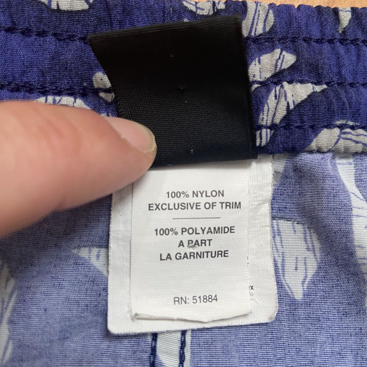 Patagonia Patagonia Men’s Floral Allover Print Shorts Size Med/ Large Size US 34 / EU 50 - 11 Thumbnail