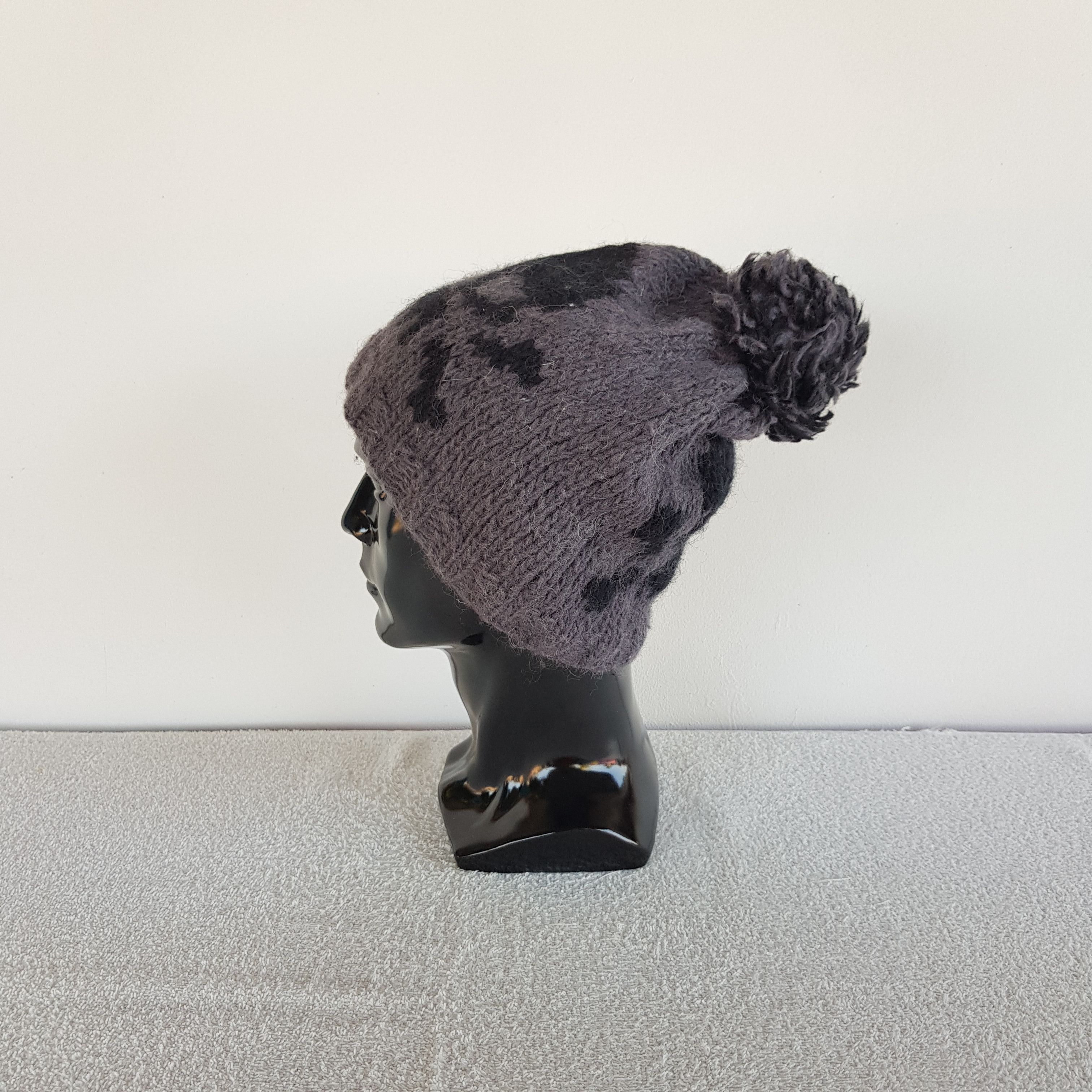 Homespun Knitwear × Japanese Brand Vintage Skulls Beanie Pom Pom Snow Caps Hats Size ONE SIZE - 5 Thumbnail